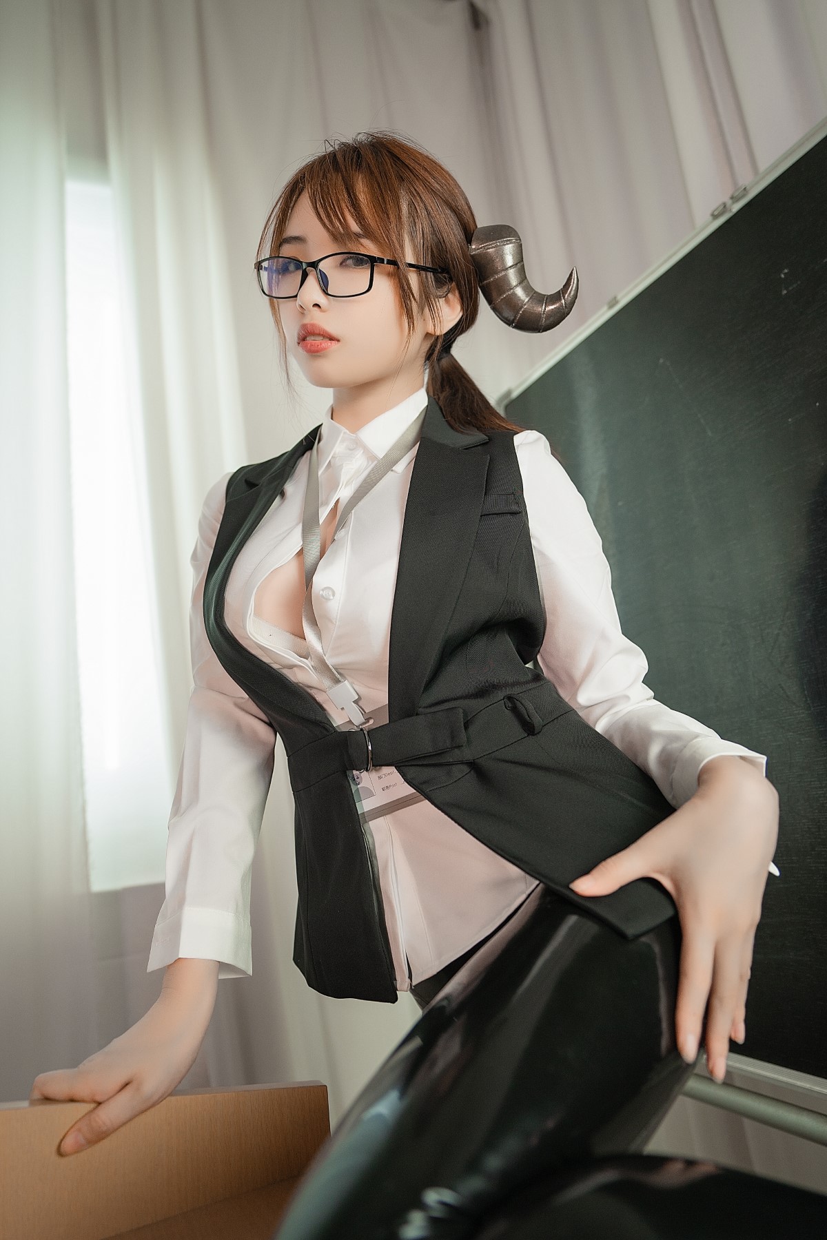 Coser@雯妹不讲道理 Vol 015 魅魔本 A 0069 9021929885.jpg