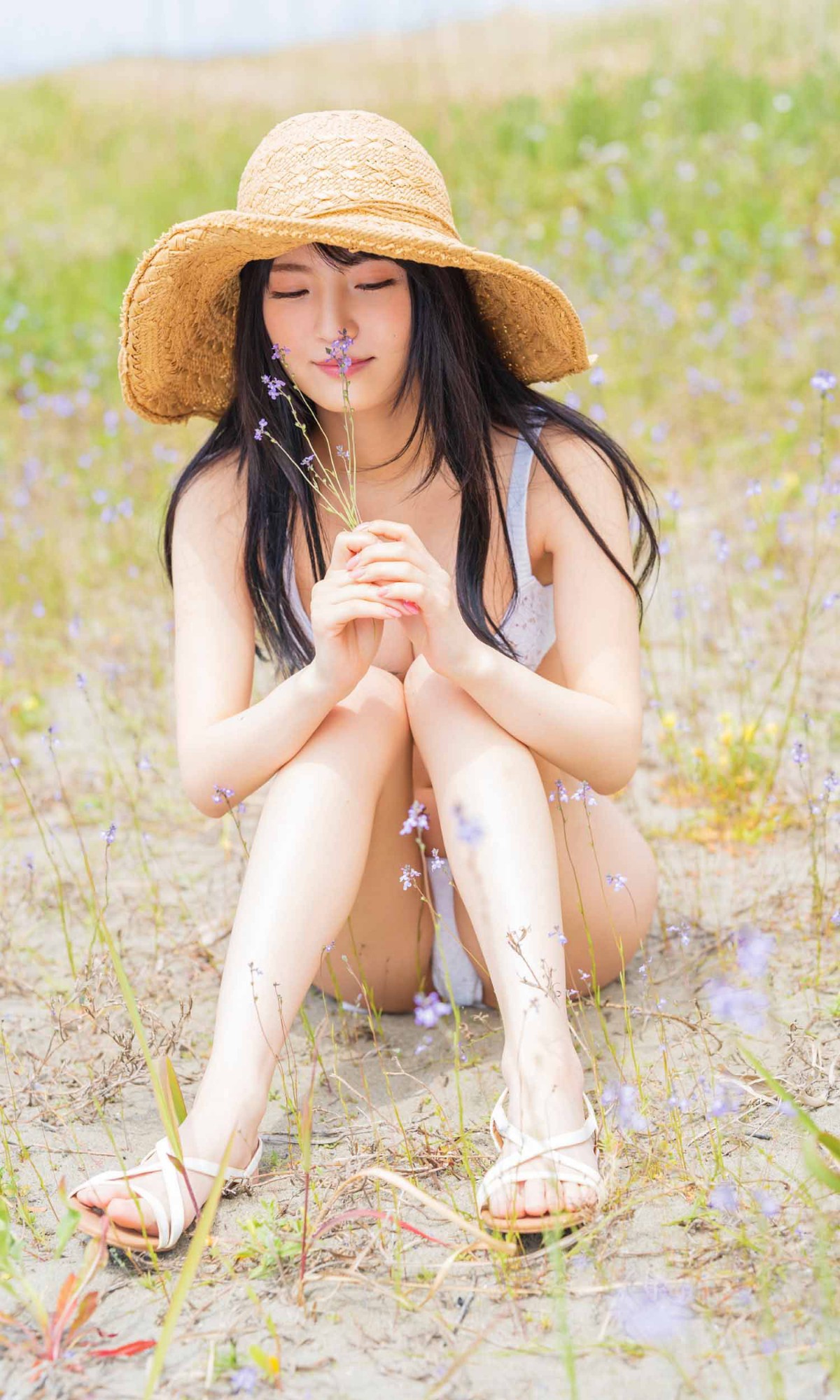 Photobook Yura Yura 由良ゆら Kore Ga Kou 0005 1146652452.jpg