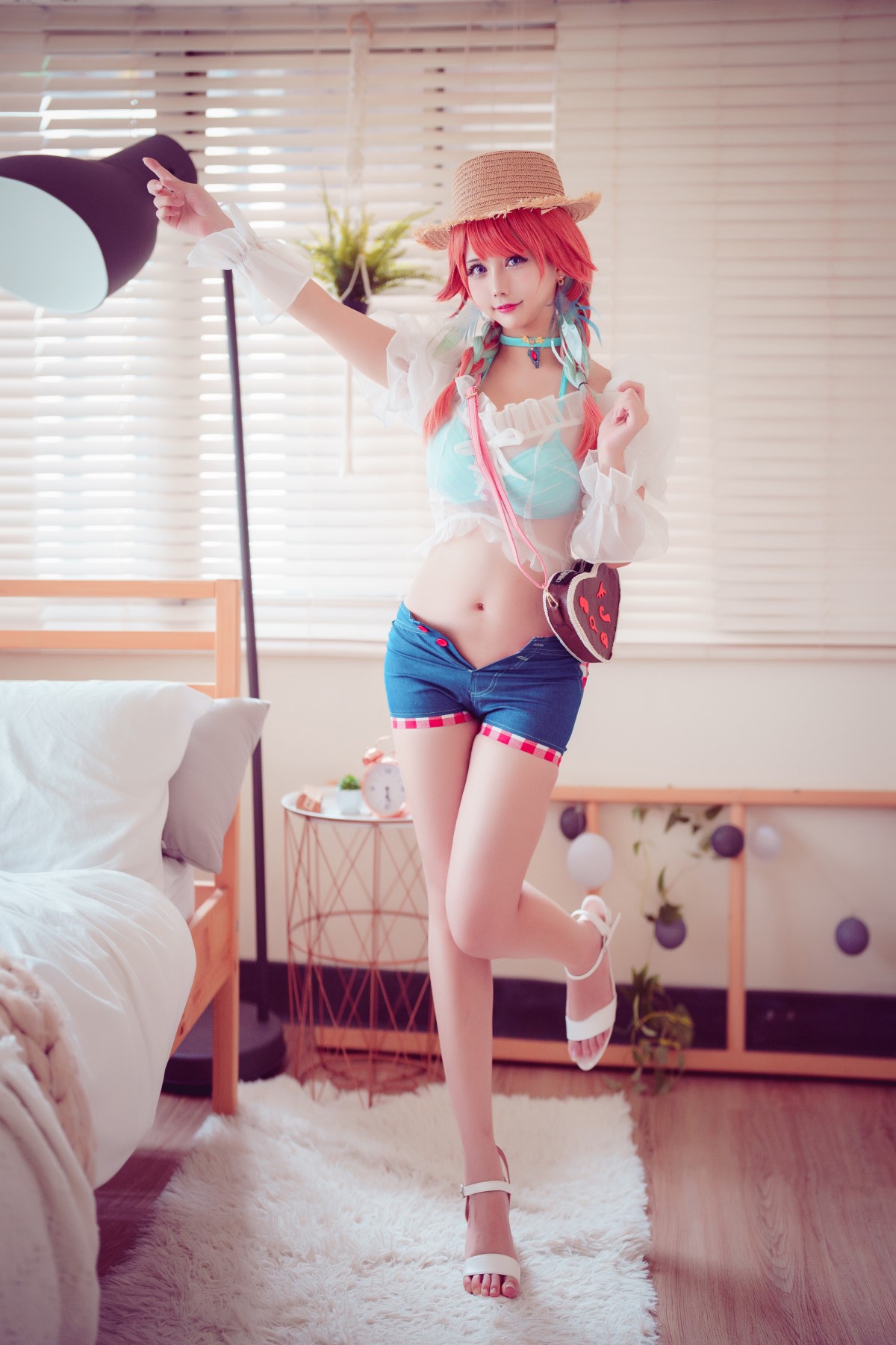 Coser@Okita Rinka Takanashi Kiara Beach 0001 3725522247.jpg