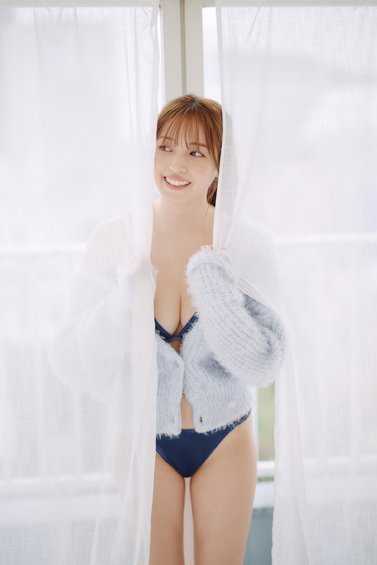 FLASH Photobook 2023 01 31 Miyu Murashima 村島未悠 Good Girl Switch 0039 9721817945.jpg