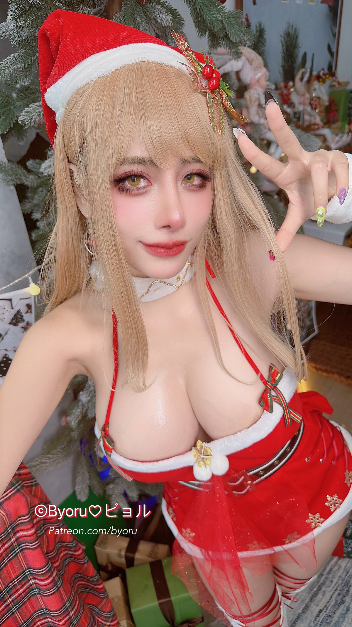 Coser@Byoru Emma NIKKE 0027 3827934755.jpg