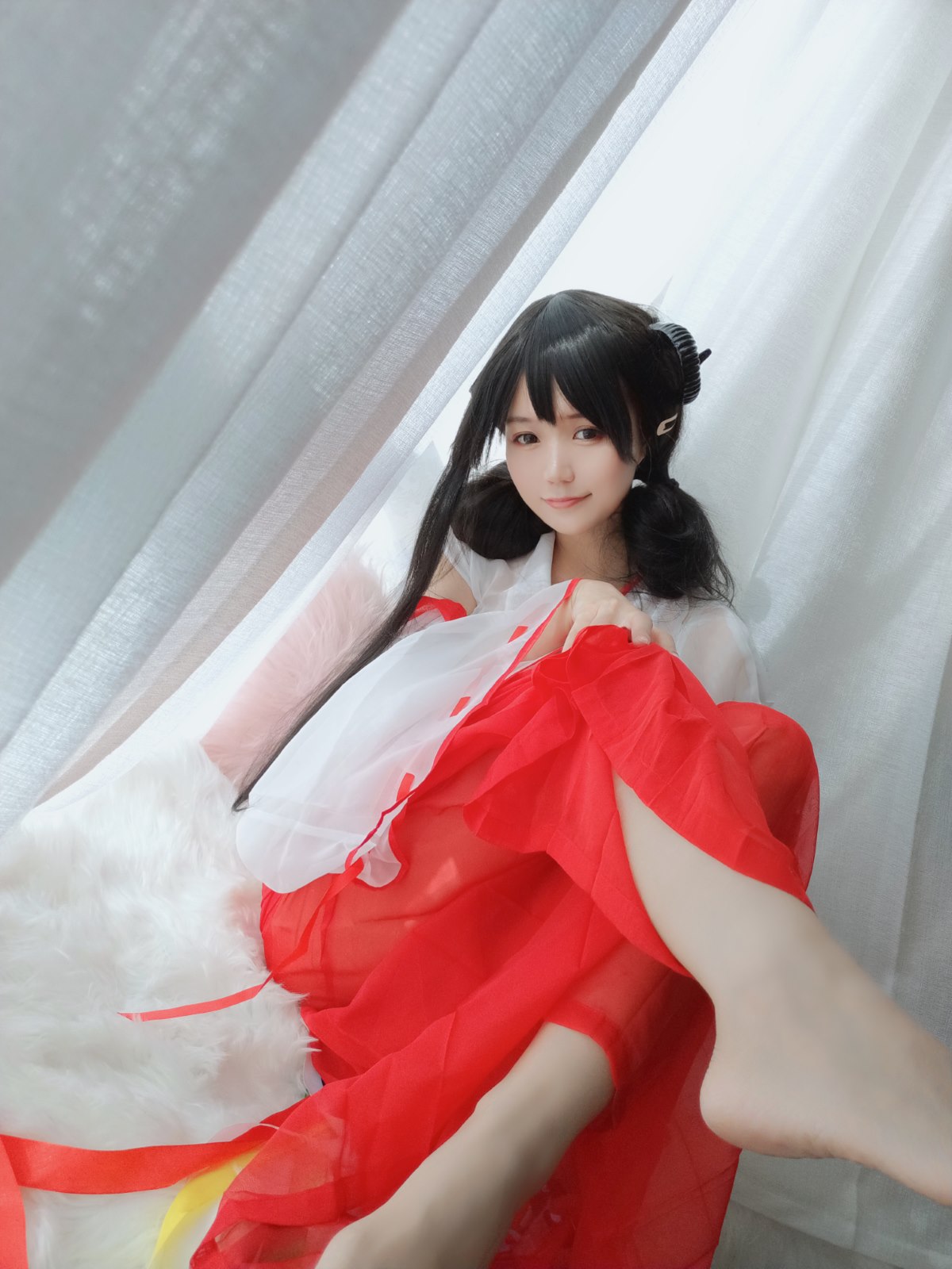 Coser@小仓千代w Vol 008 有点不对劲的巫女 0031 9370974149.jpg