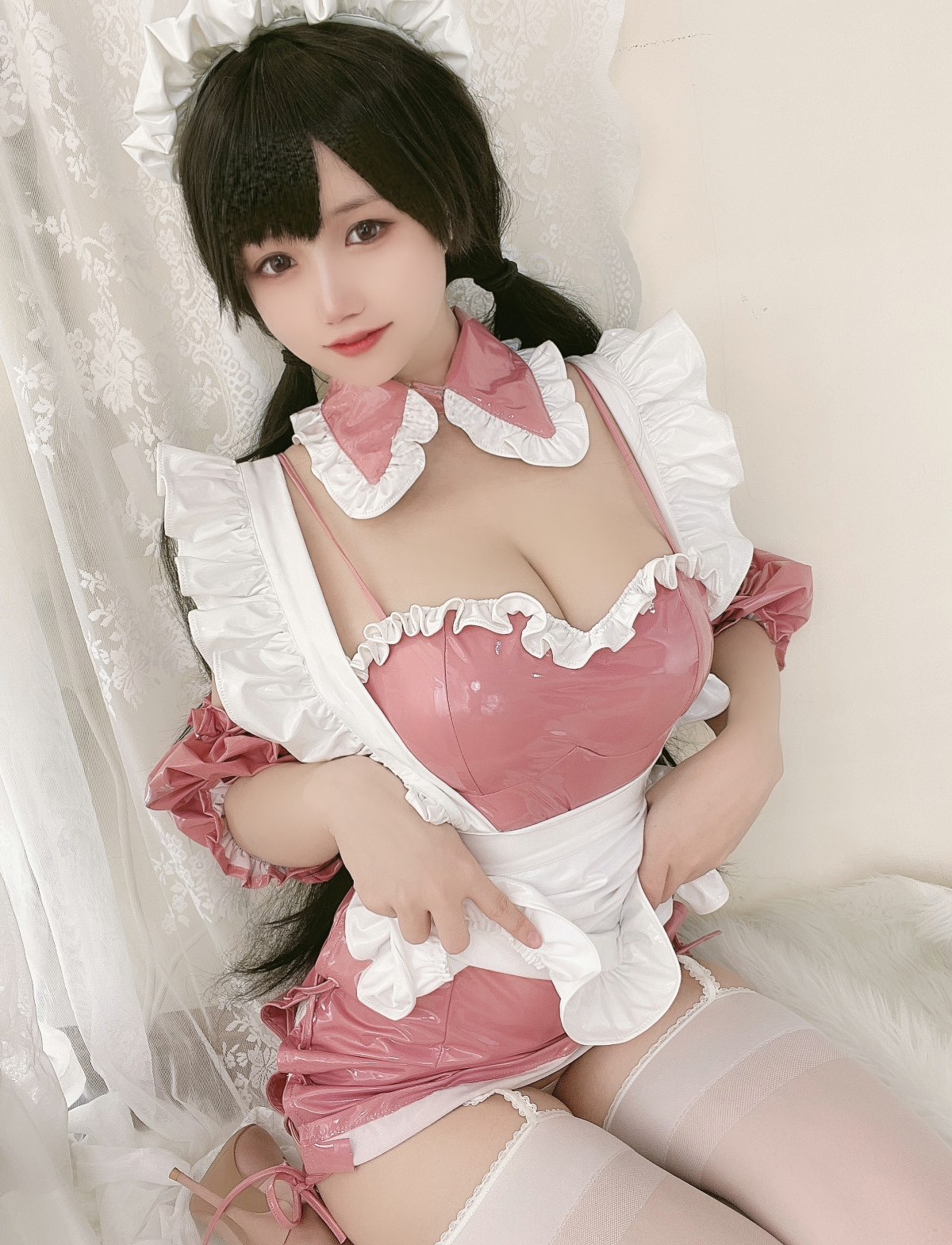 Coser@小仓千代w Vol 016 粉色漆皮女仆 0003 9477788025.jpg