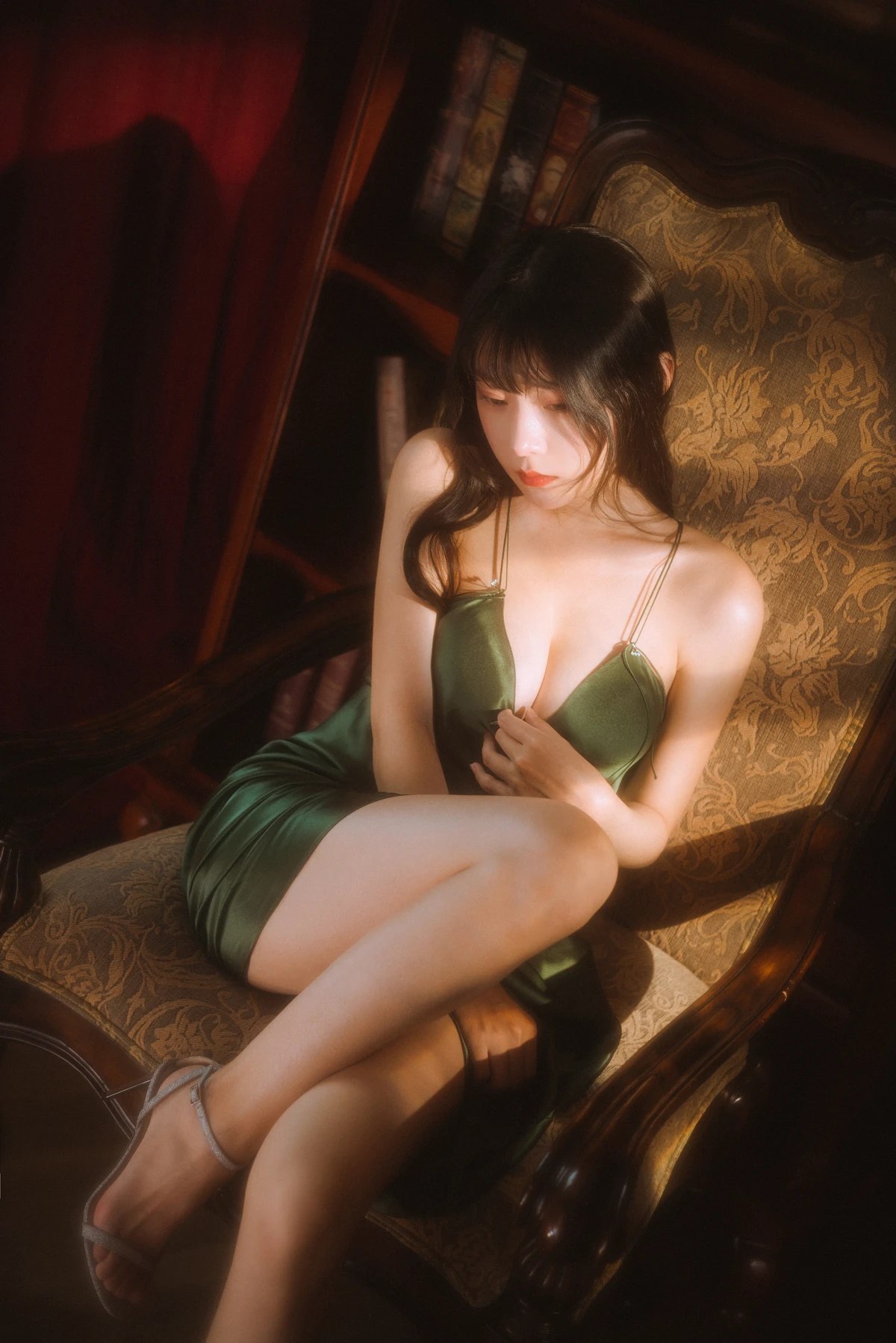 Coser@香草喵露露 Vol 046 杨枝甘露 绿色连衣裙 0001 1139095184.jpg