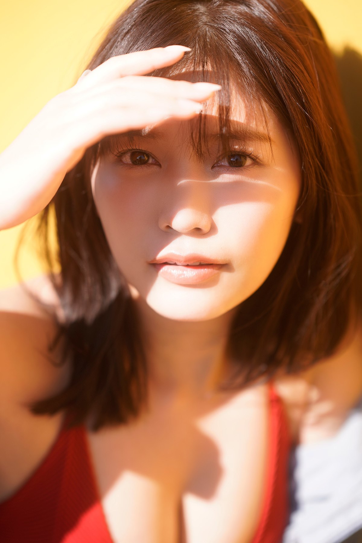 FLASH Photobook Reona Matsushita 松下玲緒菜 Journey With Bare Skin 0002 5350524552.jpg
