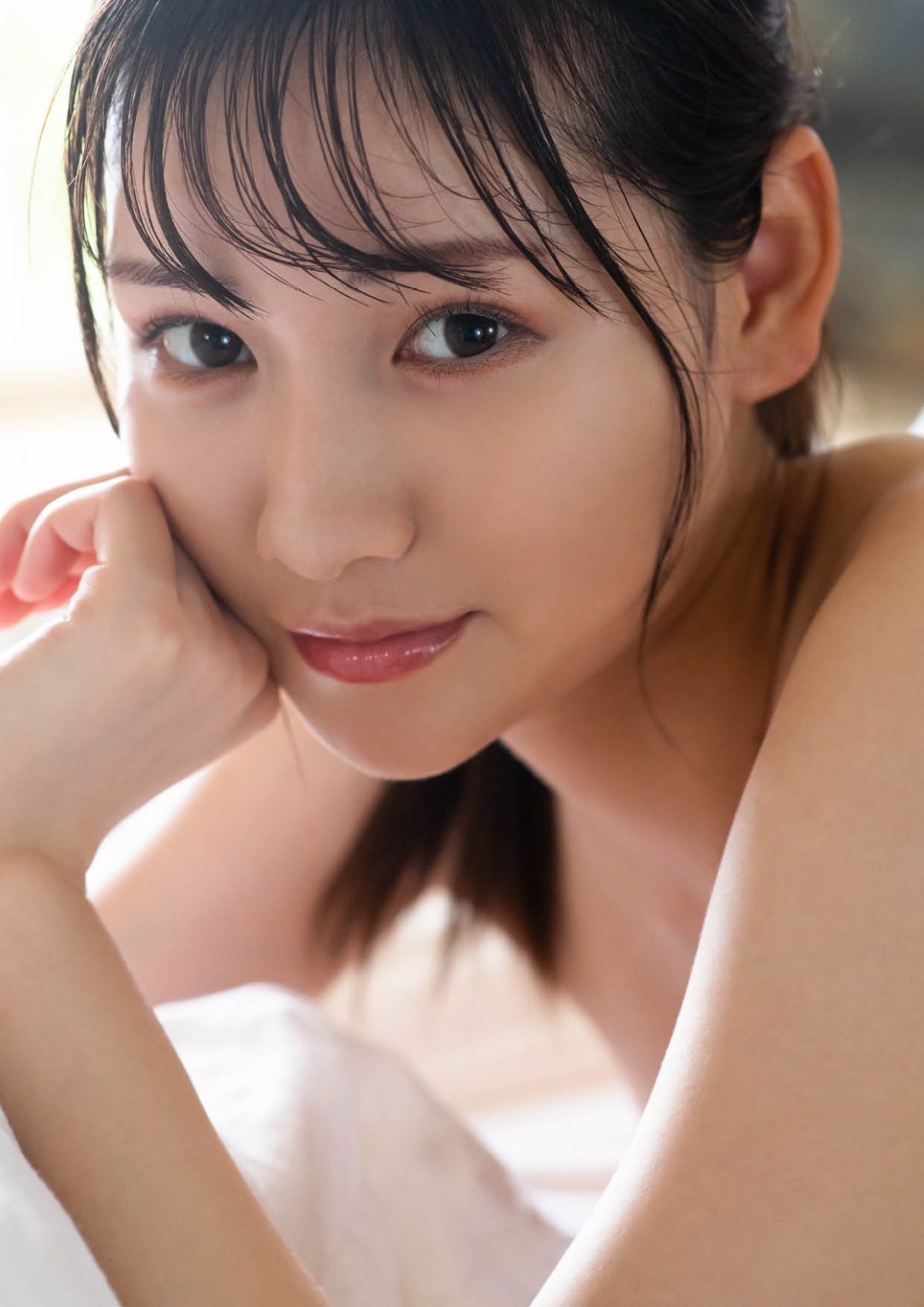 Photobook 2022 08 20 Ria Yamate 山手梨愛 1st Photobook 0035 4954175873.jpg