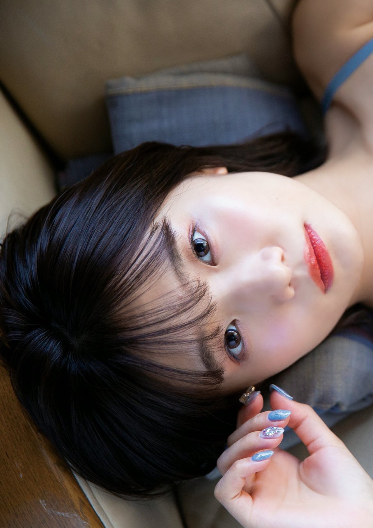 BUBKA Photobook 2021 12 24 Rena Kawai カワイレナ Saikyo Kawai Serenade 0031 5129491894.jpg