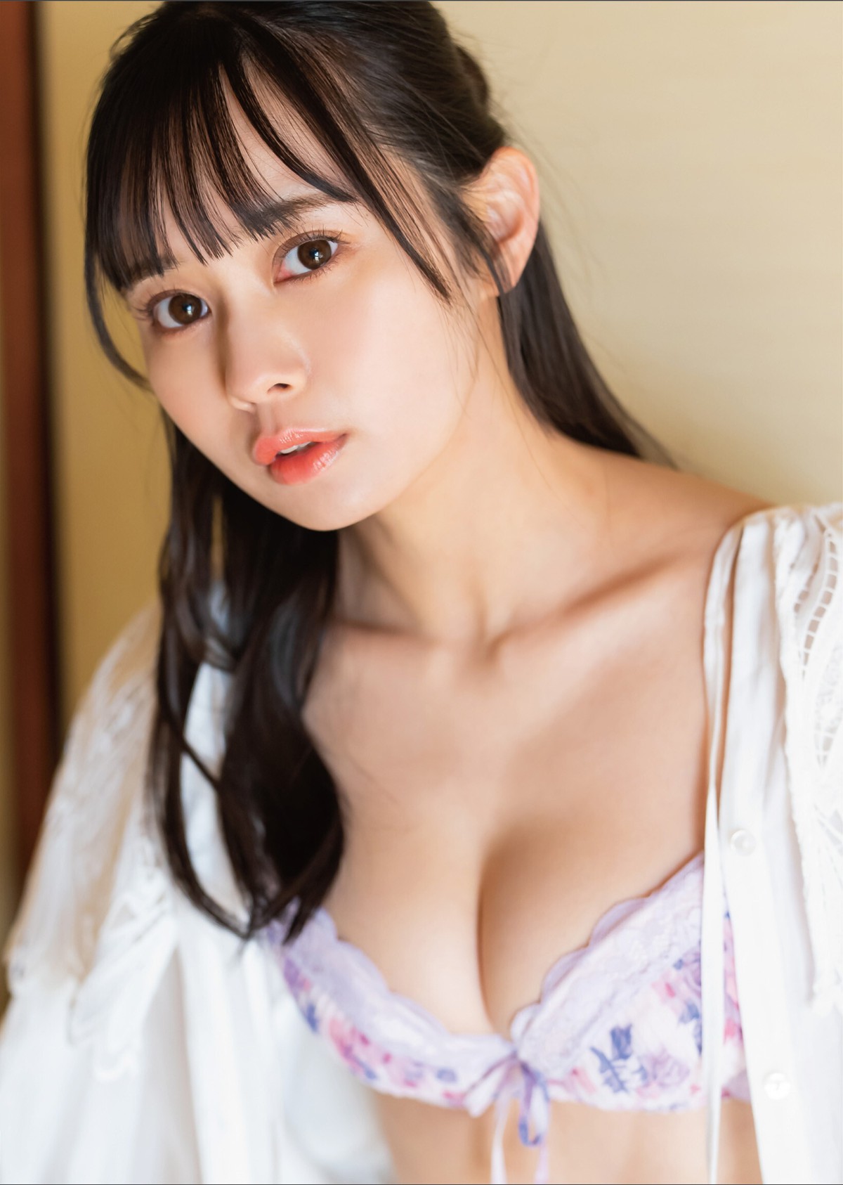 EX Taishu Photobook 2023 03 17 Saeko Kondo 近藤沙瑛子 Sumire Ga Saita 0038 5007634389.jpg