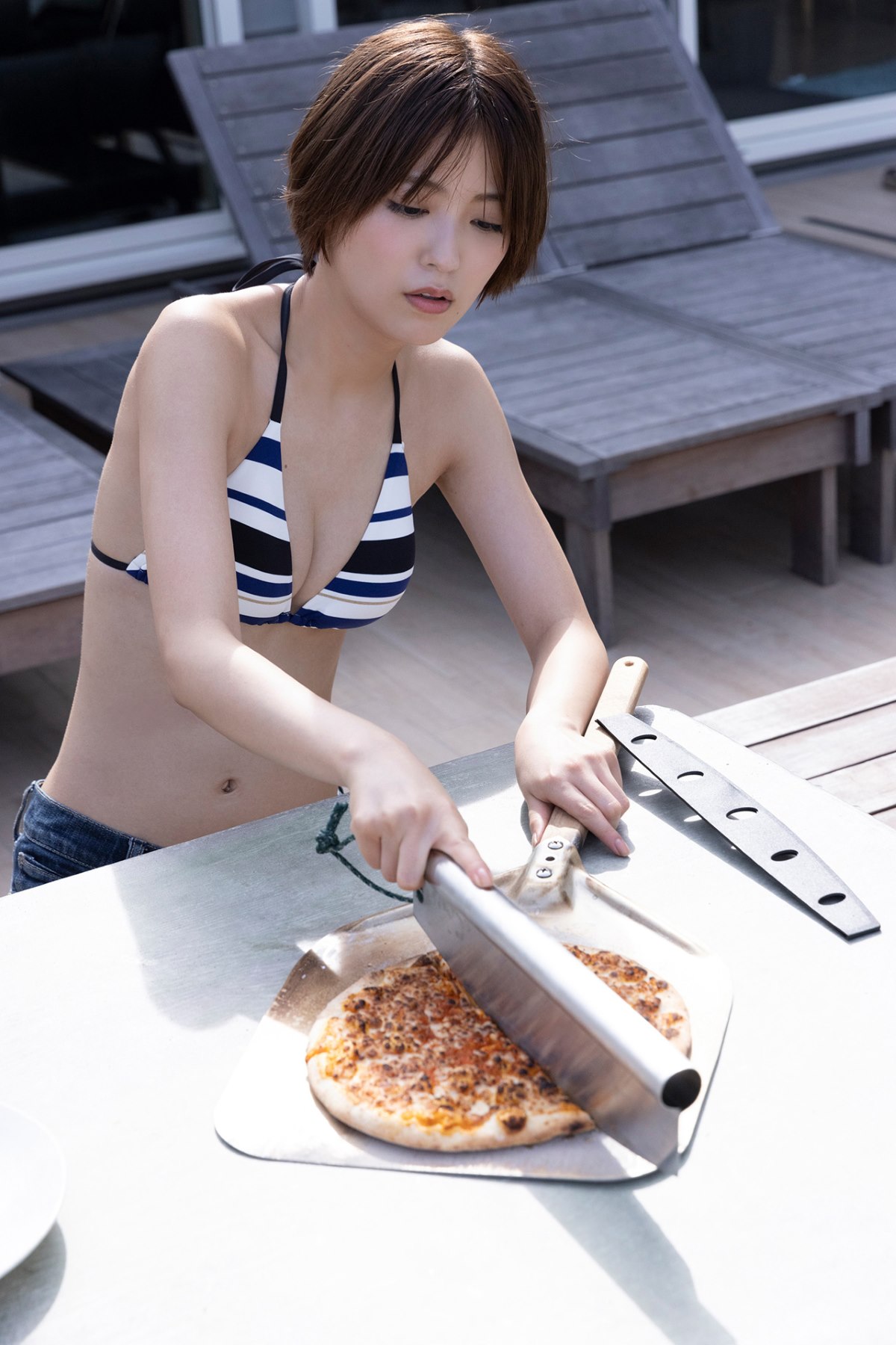 FLASH Photobook 2022 12 27 Mio Kudo 工藤美桜 Secret Summer Vacation 0073 9676791609.jpg