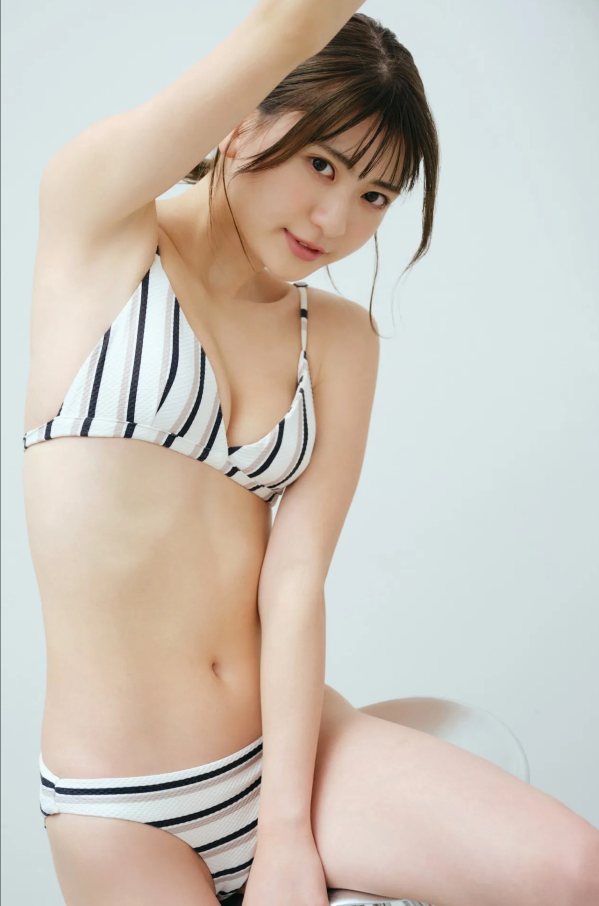 FRIDAYデジタル写真集 Minami Yamada 山田南実 Because I Am Already An Adult 0004 3926895968.jpg