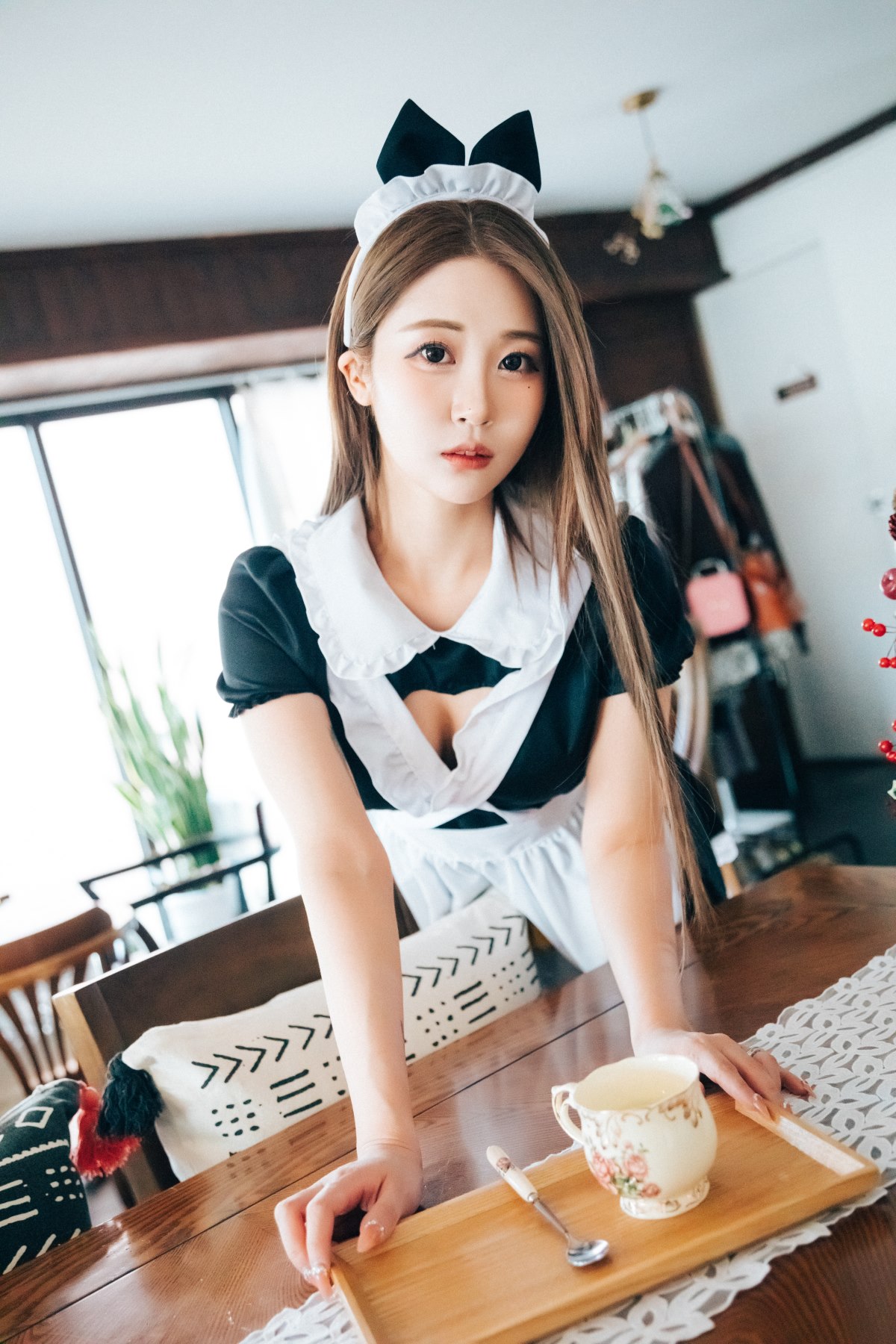 Loozy Bomi 보미 Maid Cafe S Ver A 0056 6462280162.jpg