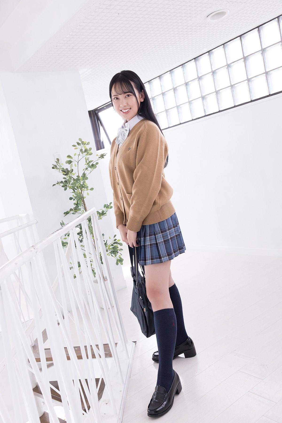 Minisuka tv 2023 02 09 Sarina Kashiwagi 柏木さりな Regular Gallery 12 1 0003 7760577058.jpg