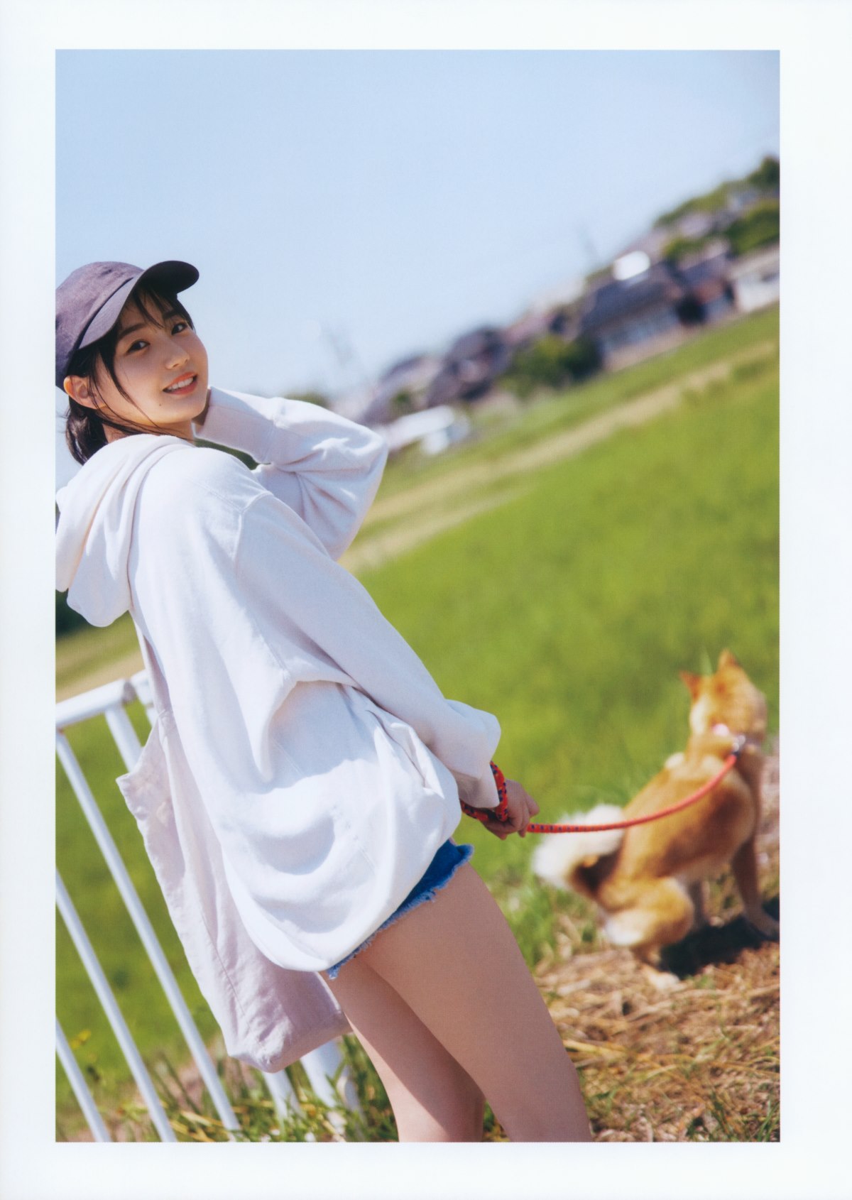 Photobook 2021 09 22 Takino Yumiko 瀧野由美子 1st Photobook I Dont Know You Yet Bonus 0009 2142974407.jpg