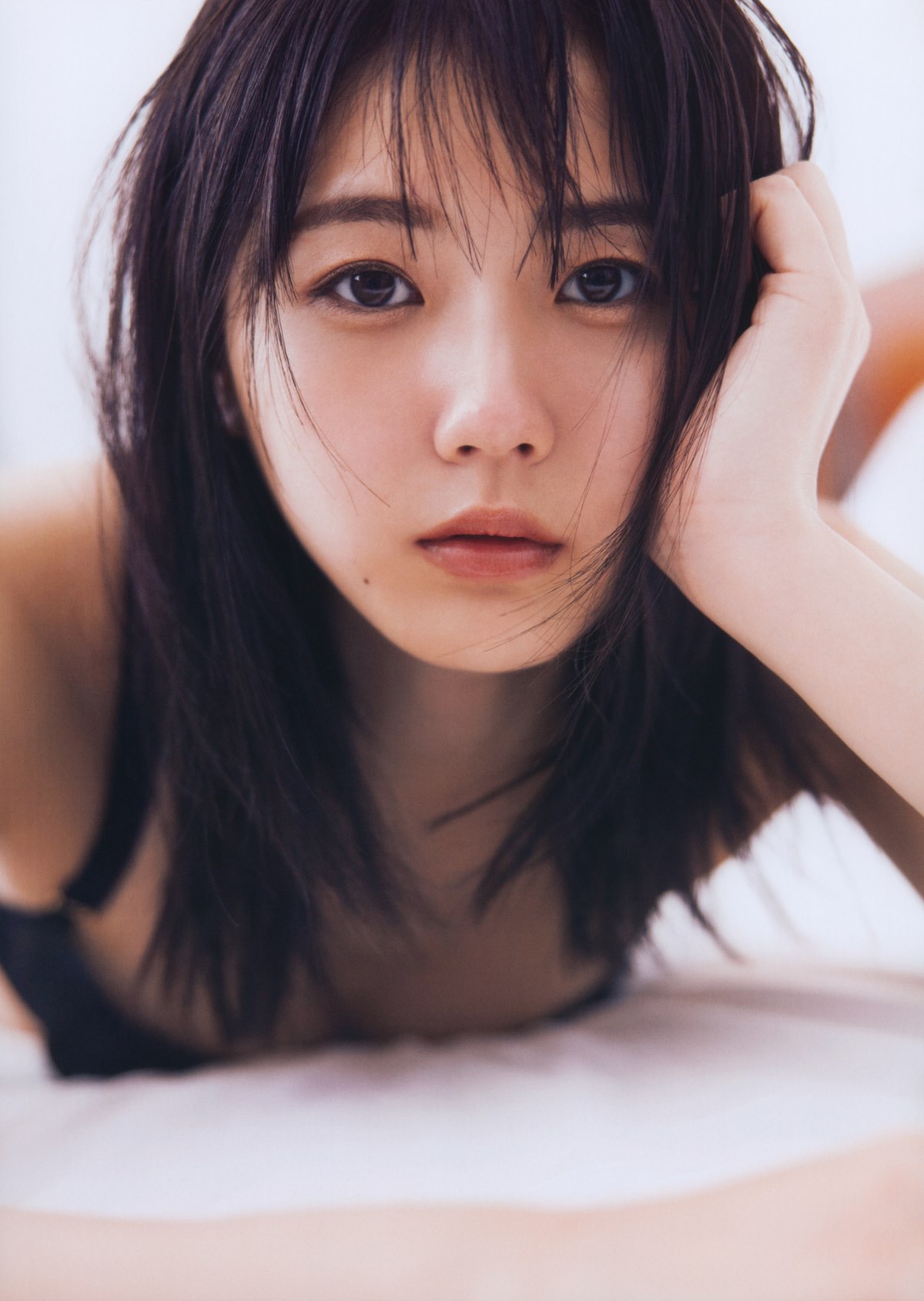 Photobook 2021 09 22 Takino Yumiko 瀧野由美子 1st Photobook I Dont Know You Yet Bonus 0096 9257355920.jpg