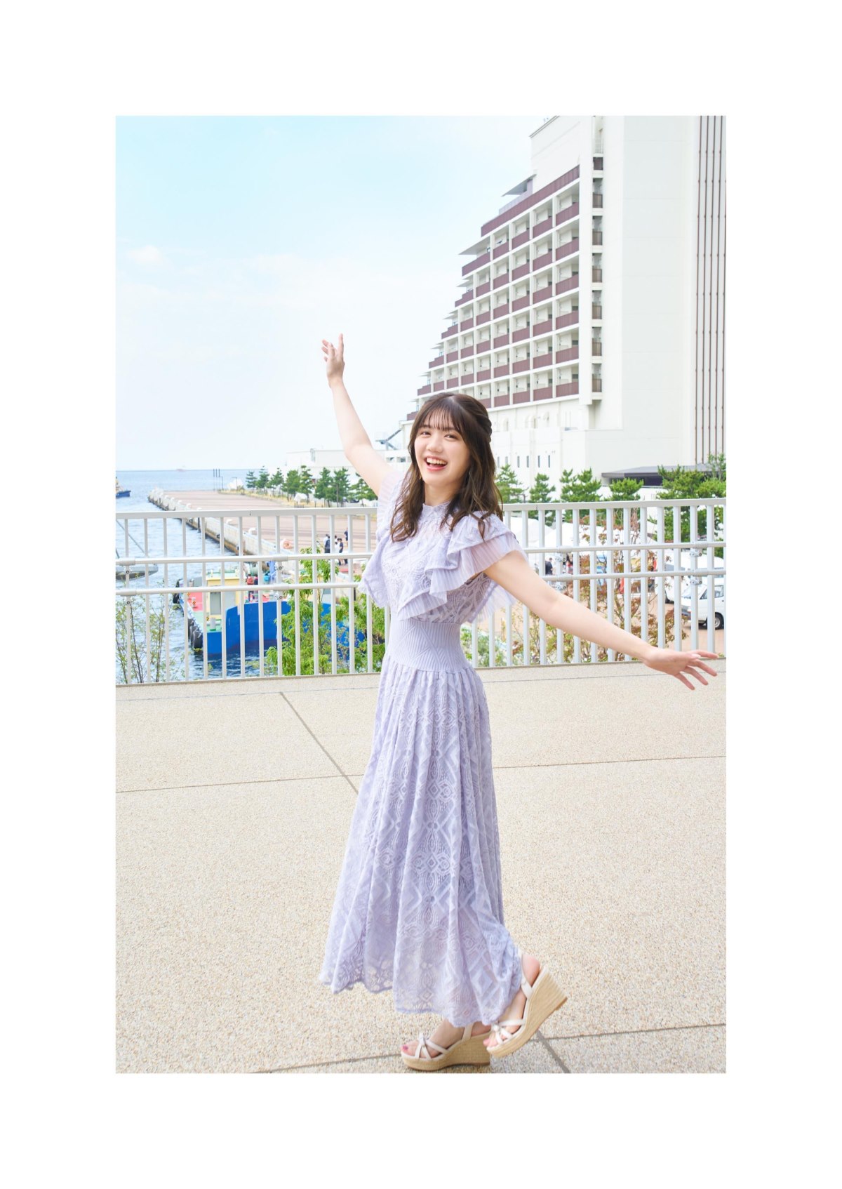 Photobook 2023 02 22 Rika Nagae 長江里加 1st Photobook Recolor 0033 1565587018.jpg