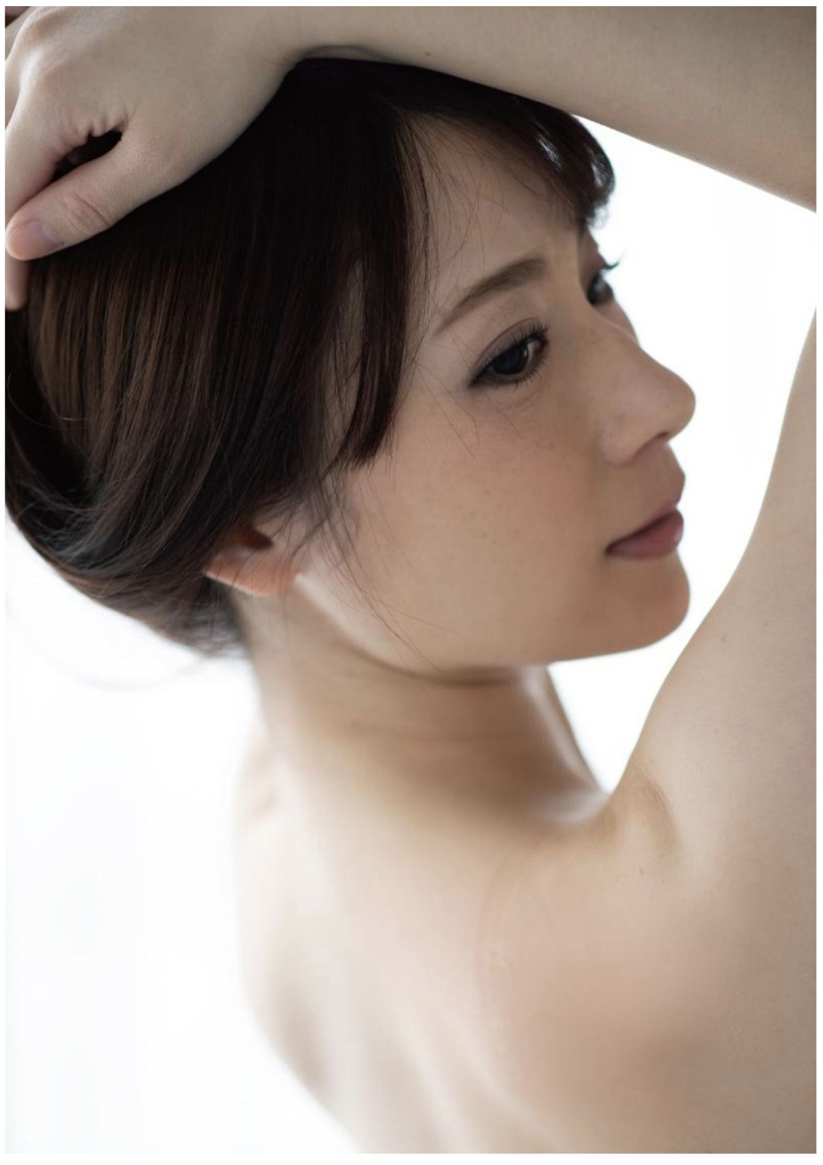 Photobook Reika Hashimoto 橋本れいか Booty 0015 9256678965.jpg