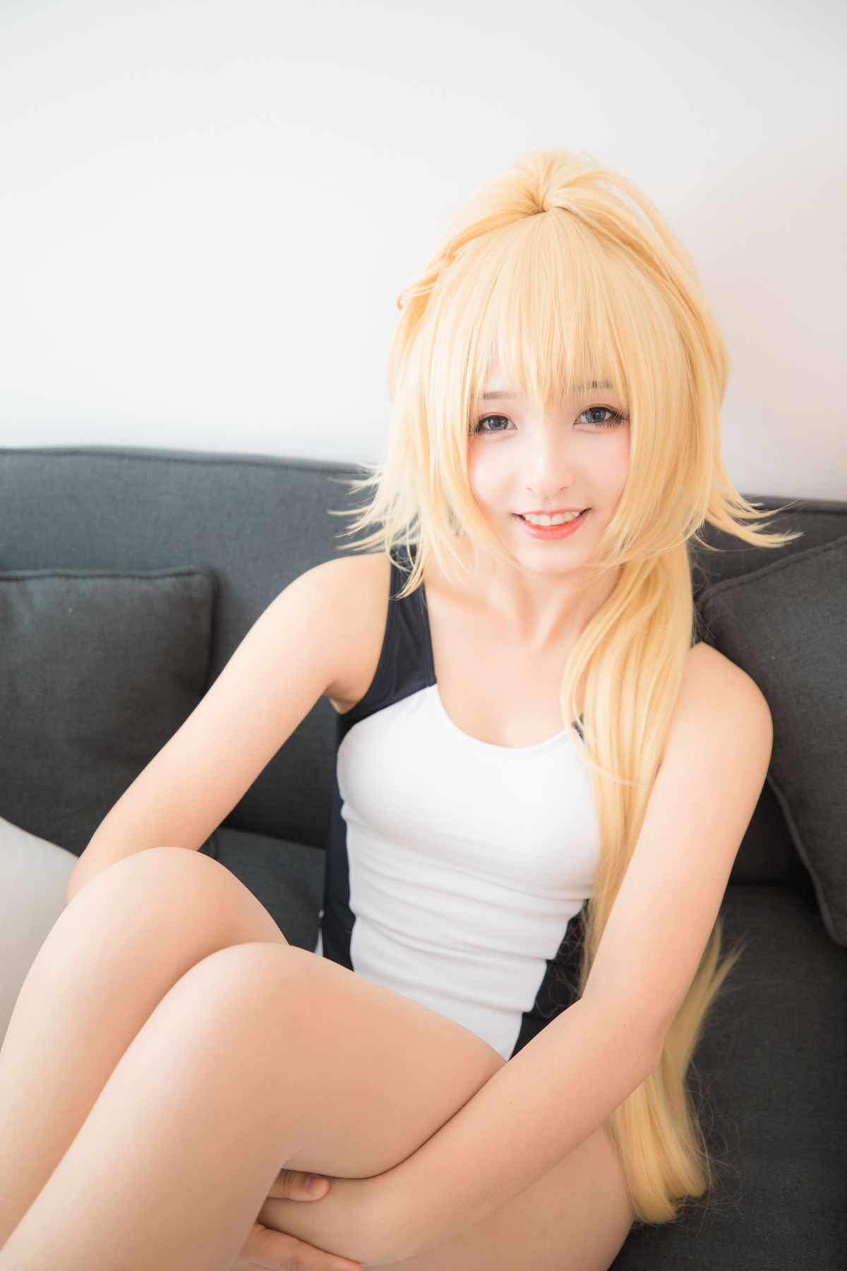 Coser@神楽坂真冬 Vol 036 电子相册 白贞德 Swimingthedrea A 0030 0451092273.jpg