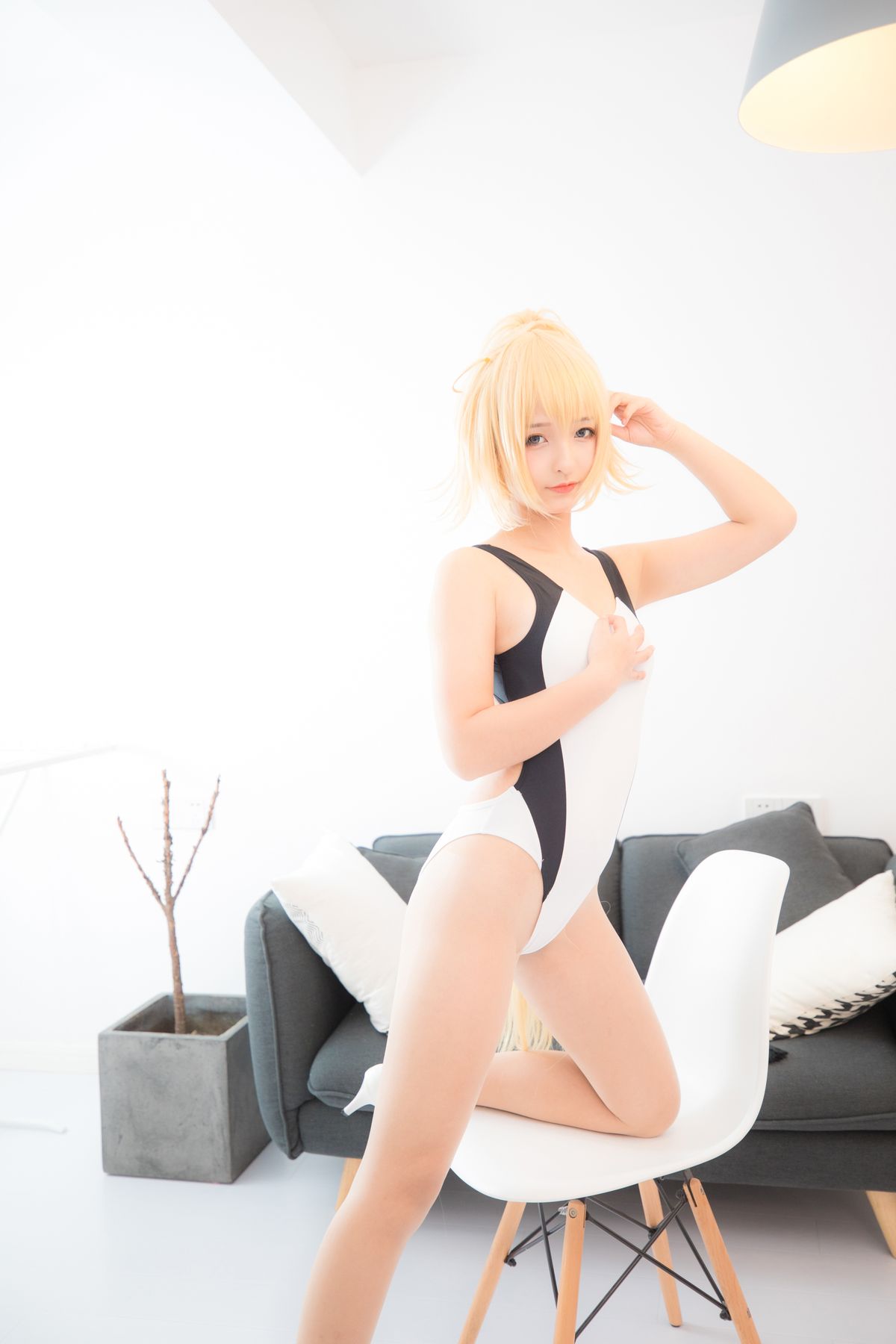 Coser@神楽坂真冬 Vol 036 电子相册 白贞德 Swimingthedrea A 0032 8088148557.jpg