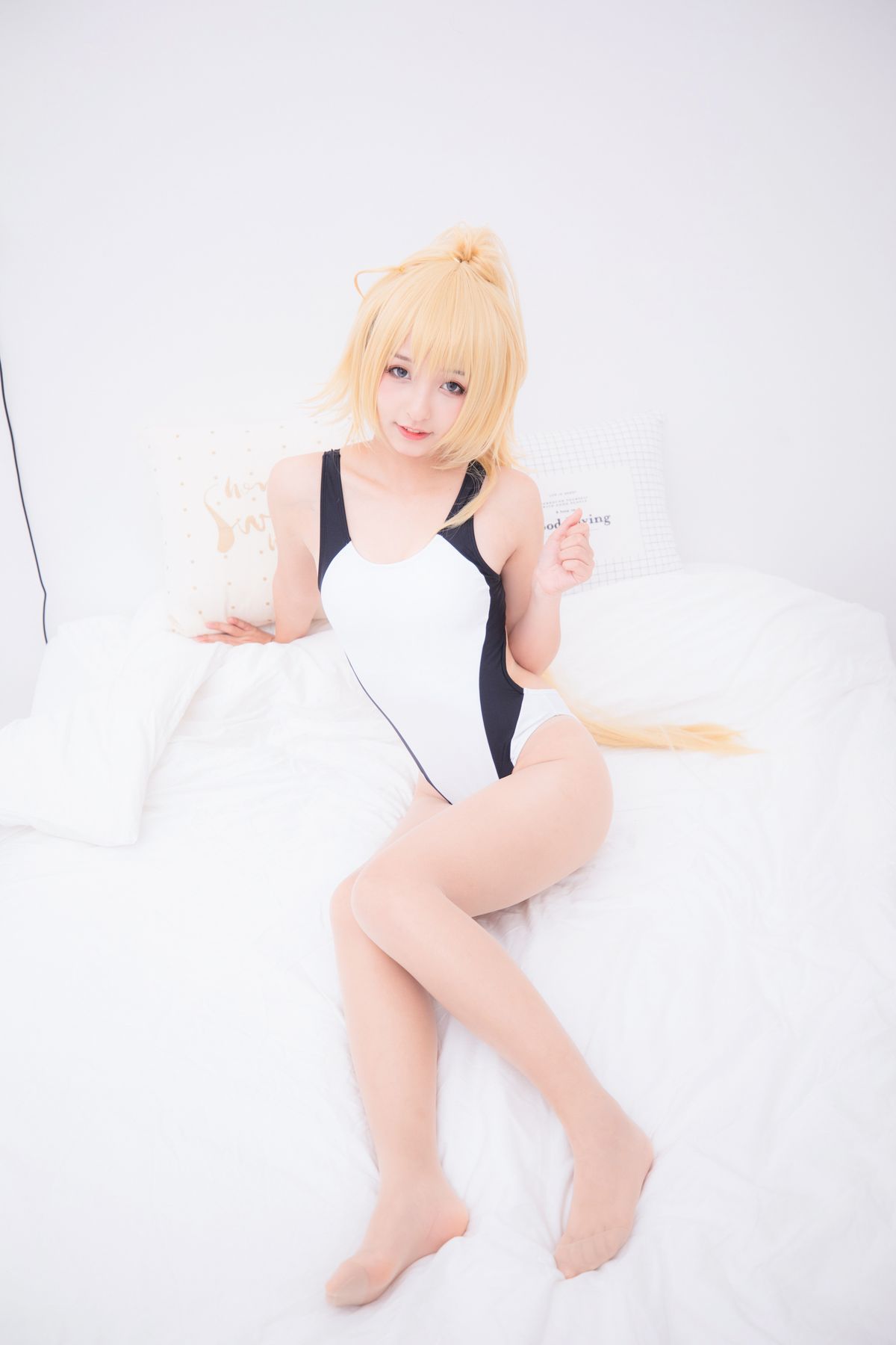 Coser@神楽坂真冬 Vol 036 电子相册 白贞德 Swimingthedrea A 0057 5936932465.jpg