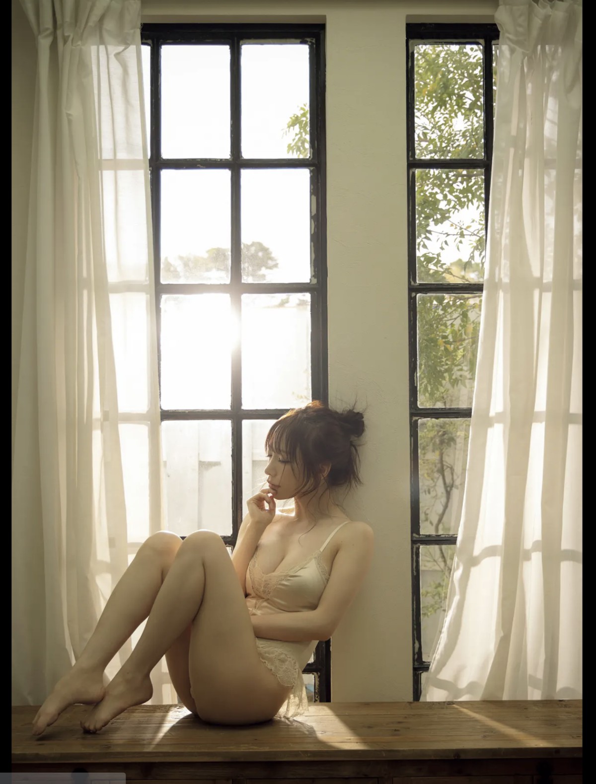 FRIDAYデジタル写真集 2023 04 27 Airi Shimizu 清水あいり What To Do With Leyasu 0002 0594890691.jpg