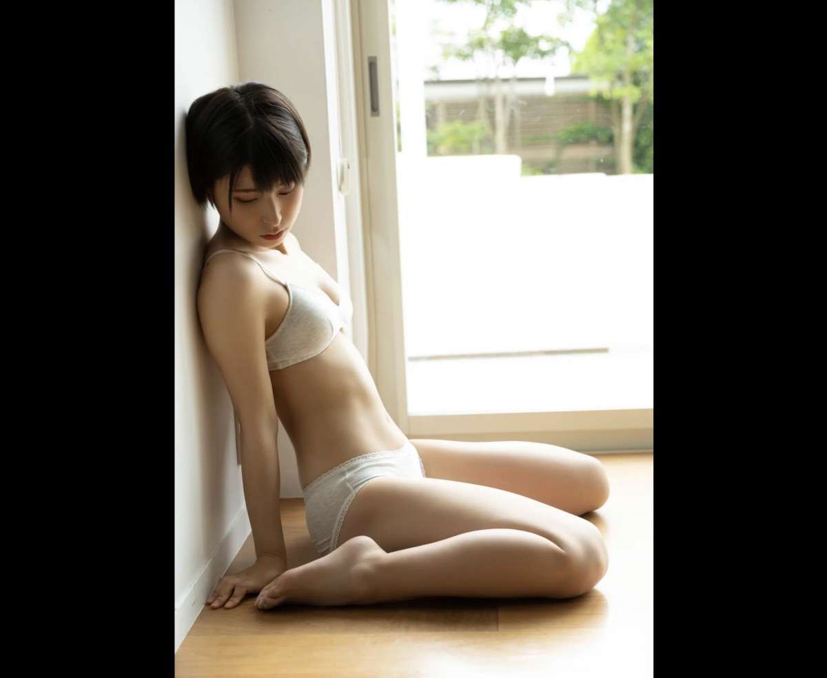 FRIDAYデジタル写真集 Sabaidoru Kahonan さばいどる First Experience Sexy 0016 7243814166.jpg