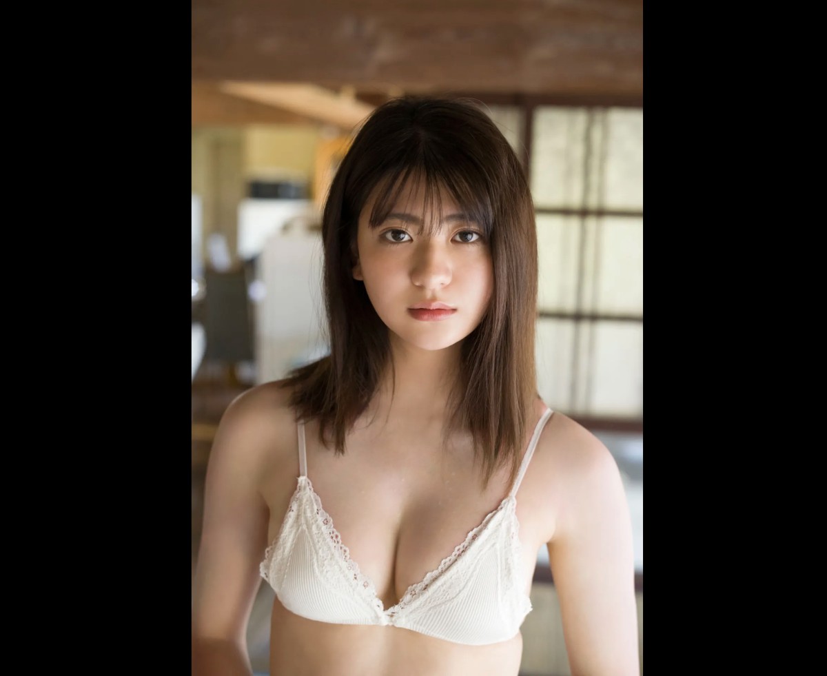 FRIDAYデジタル写真集 Yamada Minami 山田南実 Monthly Girl 003 0012 4079476932.jpg