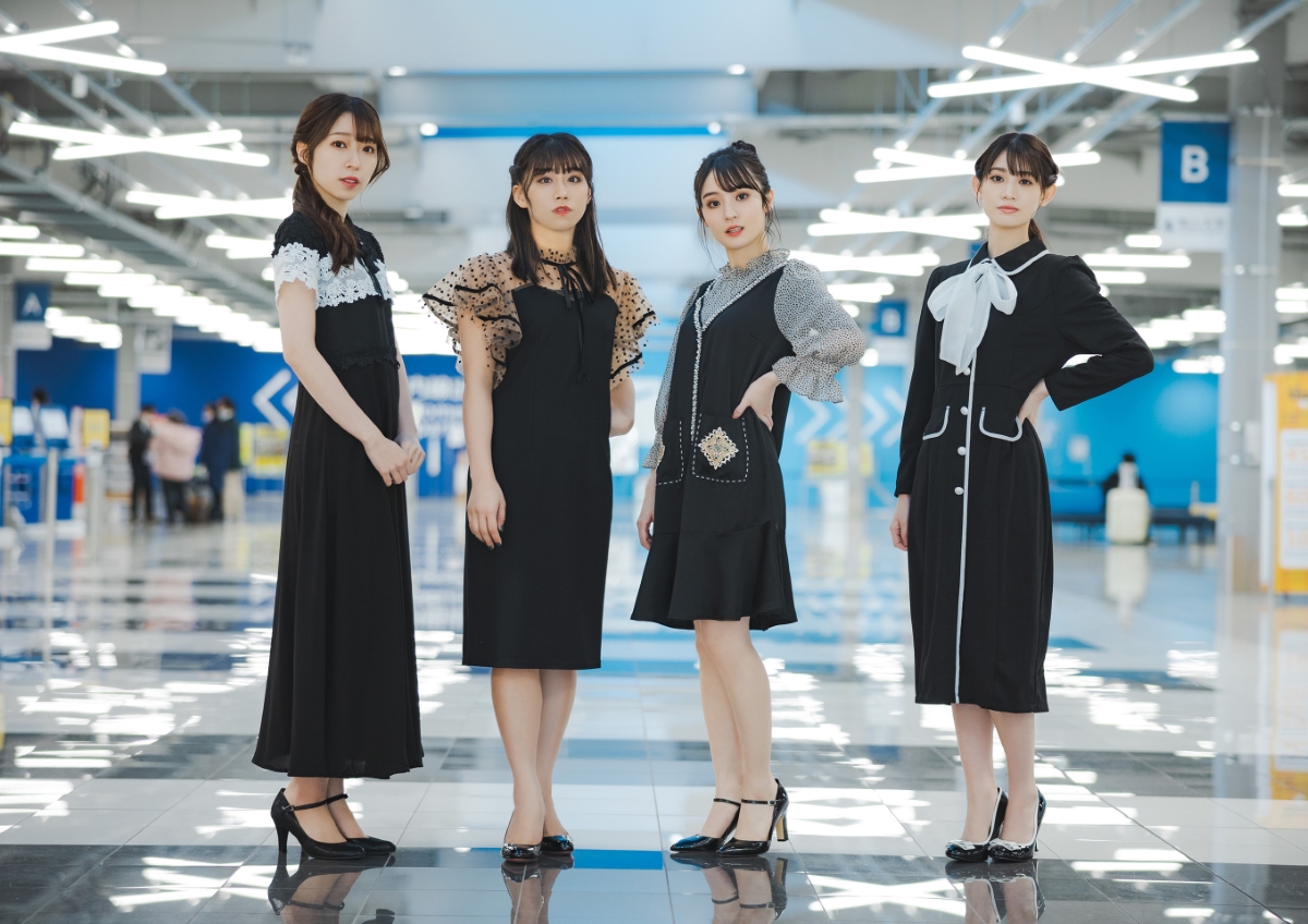 Photobook 2023 04 28 TEAM SHACHI Air Travel From Centrair Spi 0002 3125745448.jpg