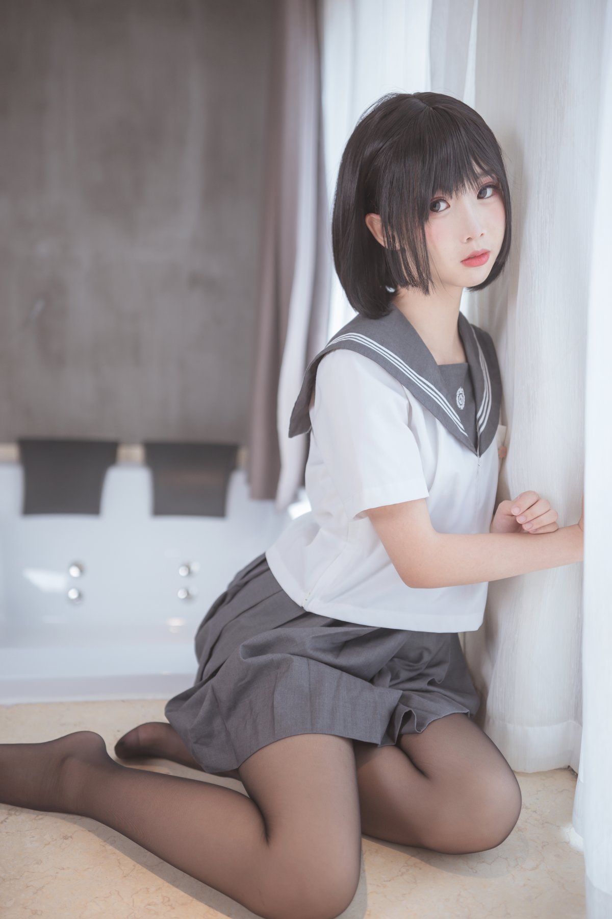 Coser@面饼仙儿 Vol 016 脑内少女 黑丝JK 0002 8596398884.jpg