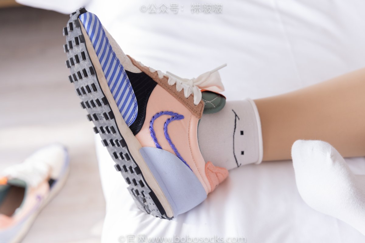 BoBoSocks袜啵啵 No 062 Han Han A 0037 4128388064.jpg