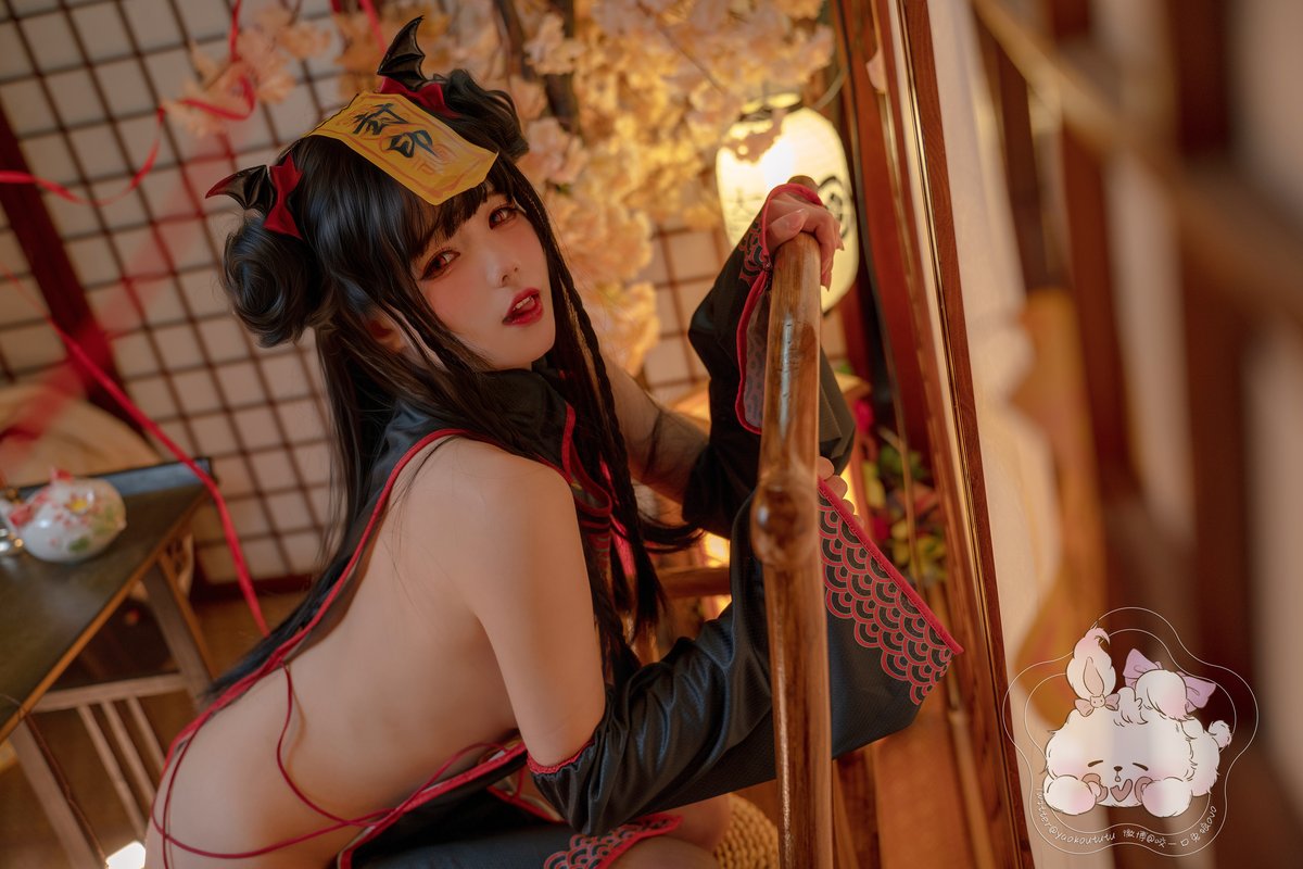 Coser@黏黏团子兔 僵尸蹲蹲 0023 7269599277.jpg