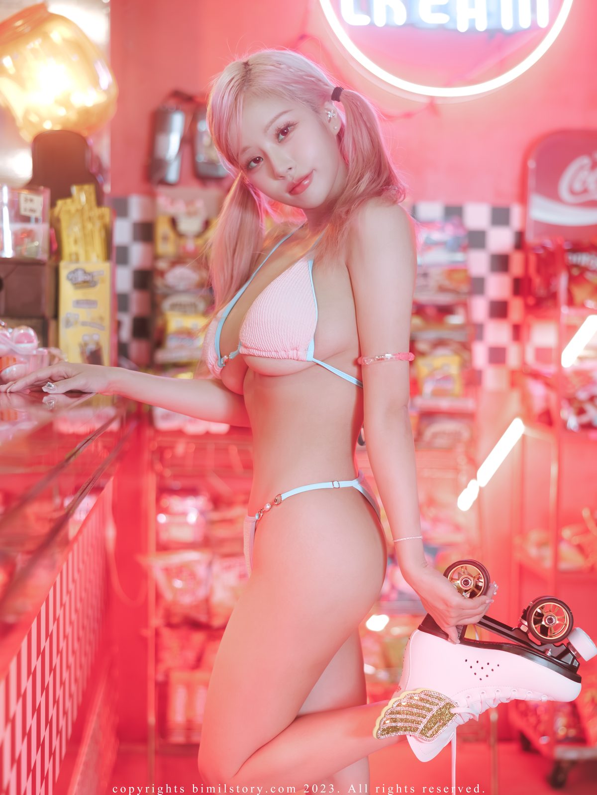 Bimilstory BABBYANG 바비앙 Vol 01 Debut Lolli Roller Girl 0067 3964601854.jpg