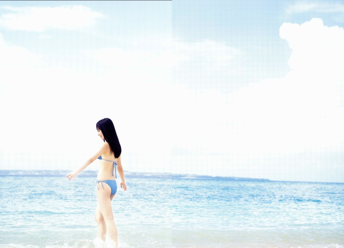 Photobook 2020 12 02 Chiho Ishida 石田千穂 1st Photobook Lemon Season A 0054 8860947426.jpg