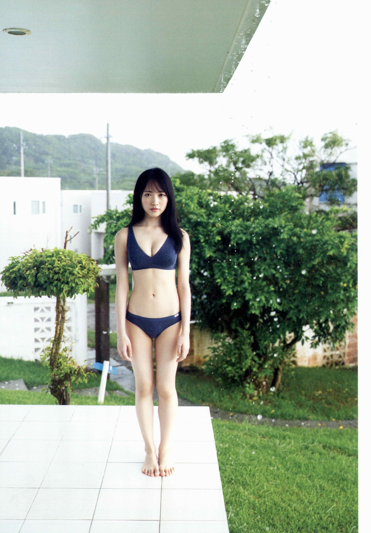 Photobook 2020 12 02 Chiho Ishida 石田千穂 1st Photobook Lemon Season B 0021 0550878363.jpg