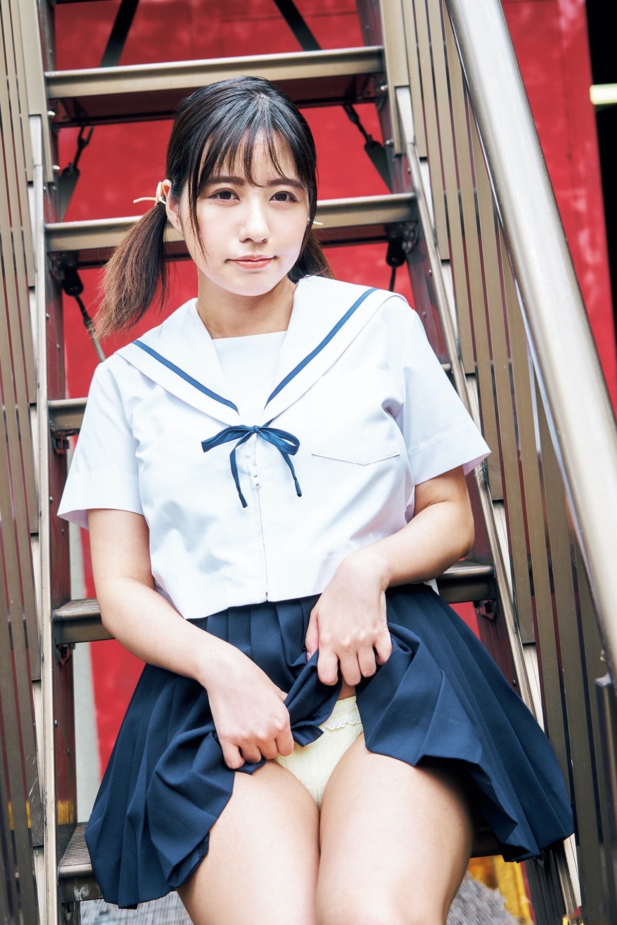 Photobook 2021 06 30 Vanessa Pan ヴァネッサパン False Honor Student Sister Sailor Special 0007 5739830260.jpg