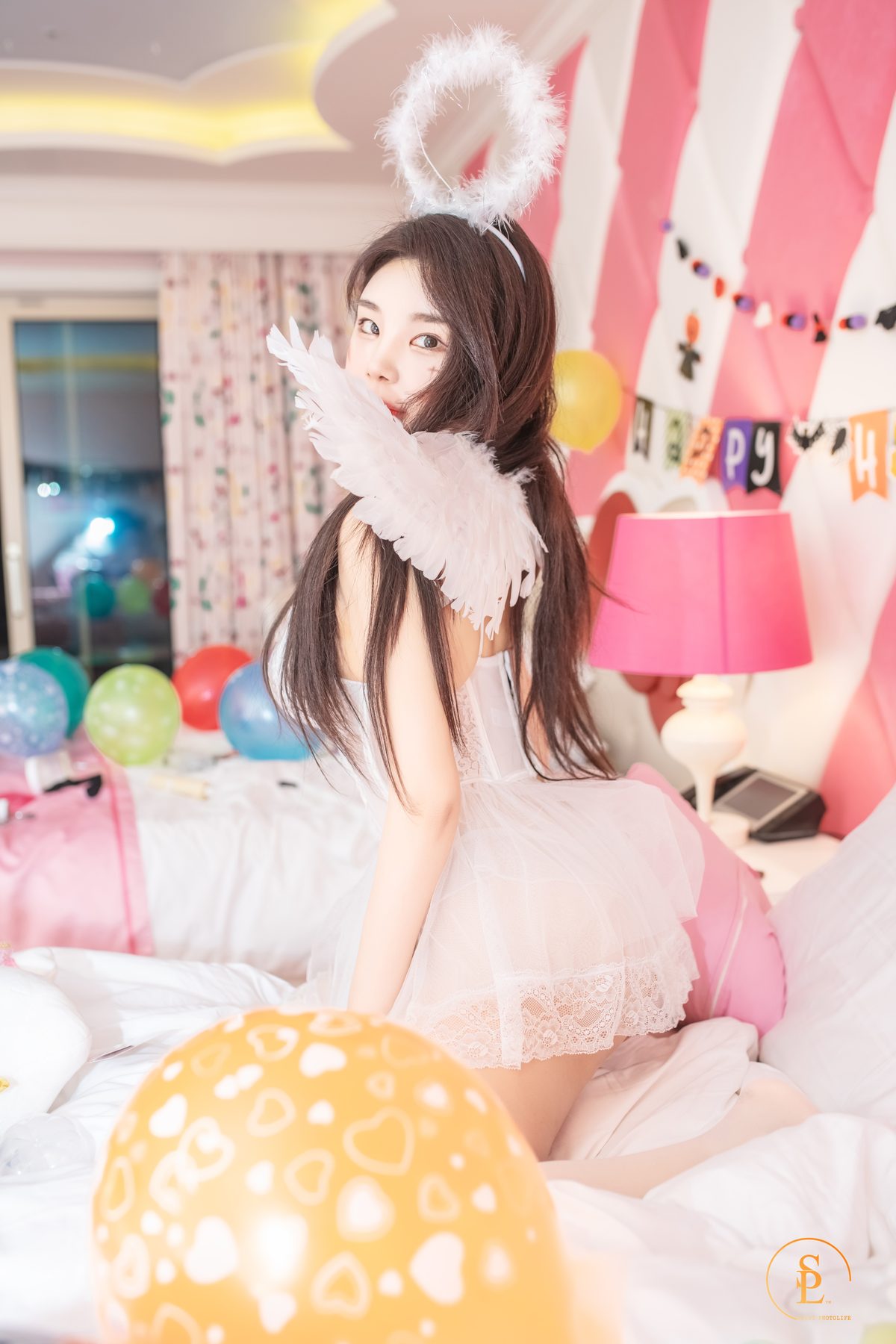 SaintPhotoLife Zzyuri 쮸리 Vol 16 Pink Halloween 0056 0659024686.jpg