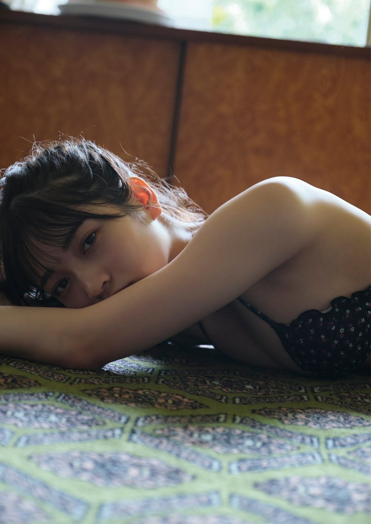 BRODY Photobook 2021 11 11 Nanako Kurosaki 黒嵜菜々子 That Girl Is Natural 0023 8557843913.jpg