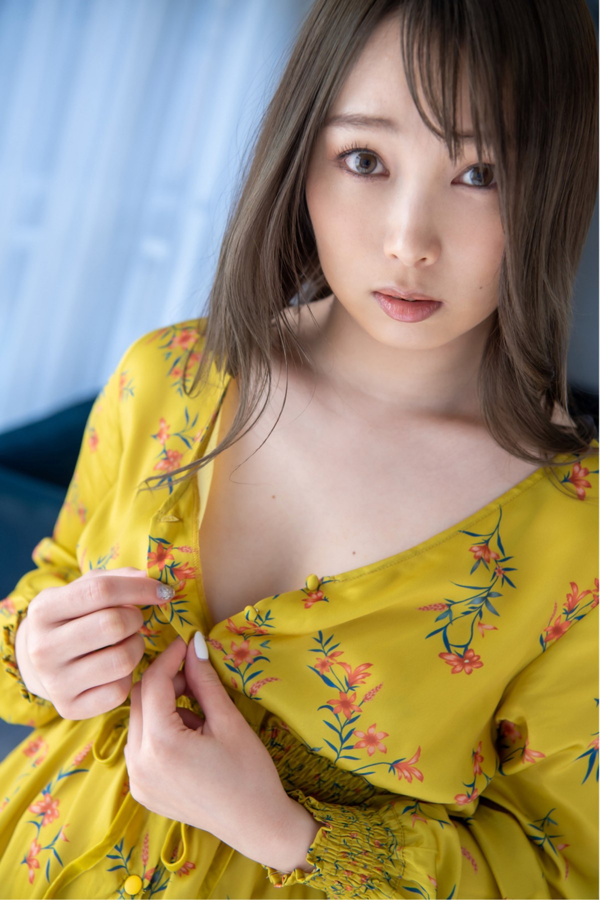 Photobook 2021 07 16 Nao Kiritani 桐谷なお Nude Photobook BON VOYAGE 0035 2380387812.jpg