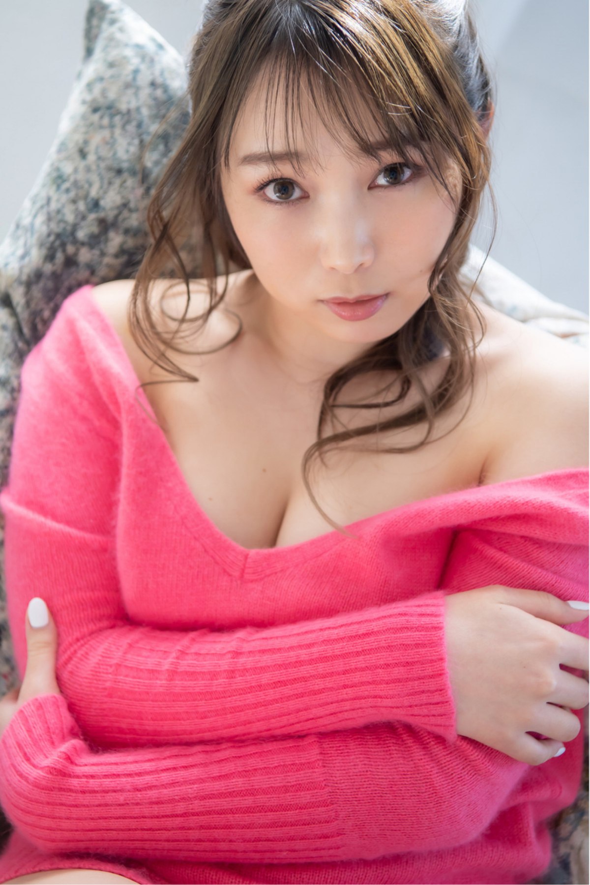 Photobook 2021 07 16 Nao Kiritani 桐谷なお Nude Photobook BON VOYAGE 0052 9142570897.jpg