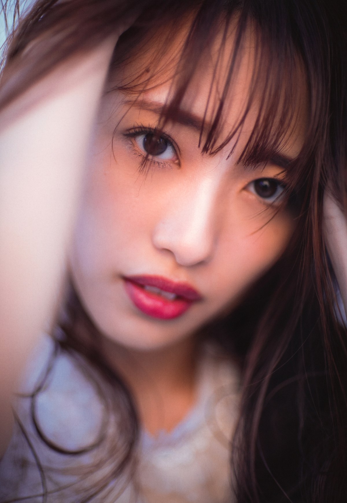 Photobook 2023 07 20 Mion Mukaichi 向井地美音 1st Photobook True Identity Of Heartbreak 0006 6466073706.jpg