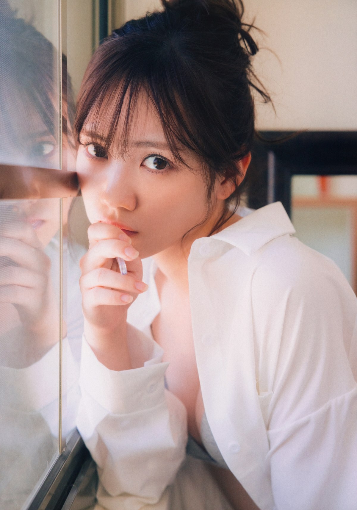 Photobook 2023 08 01 Mayu Tamura 田村真佑 1st Photobook The Moment I Fell In Love B 0010 7041133141.jpg