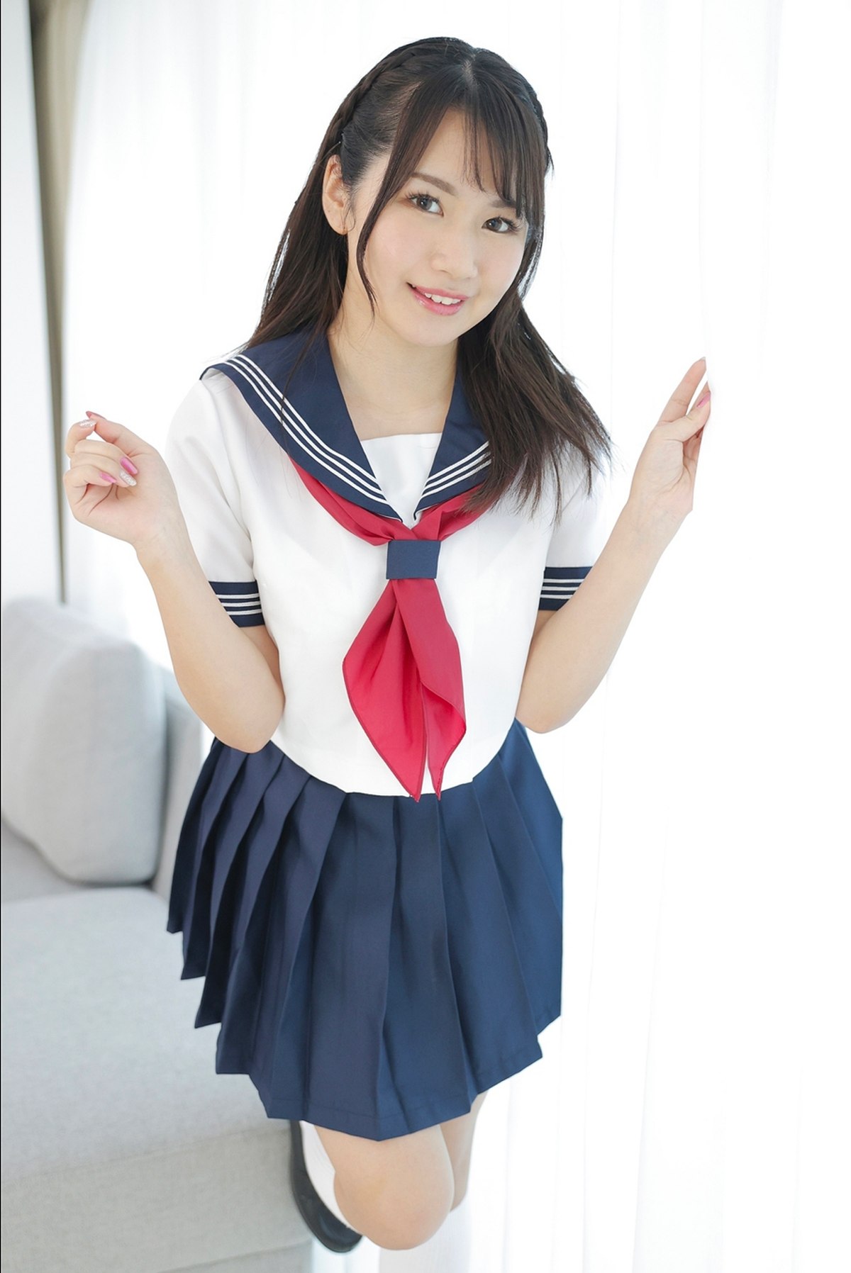 Photobook Giri Giri Idol Club Natsuki なつき Just Being Cute Is Not Enough 0002 6426036535.jpg