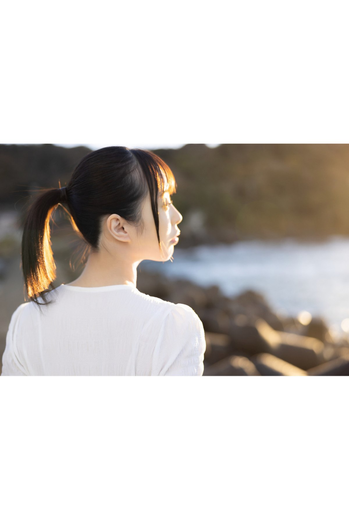 Photobook Kamikawa Sora 天馬ゆい 1st Under The Sky With You 0048 6013880840.jpg