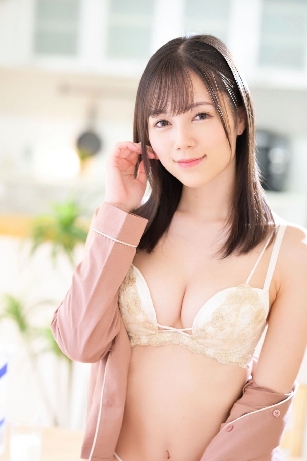 Photobook Remu Suzumori 涼森れむ Ejaculates And Lives Together A 0008 9773533881.jpg