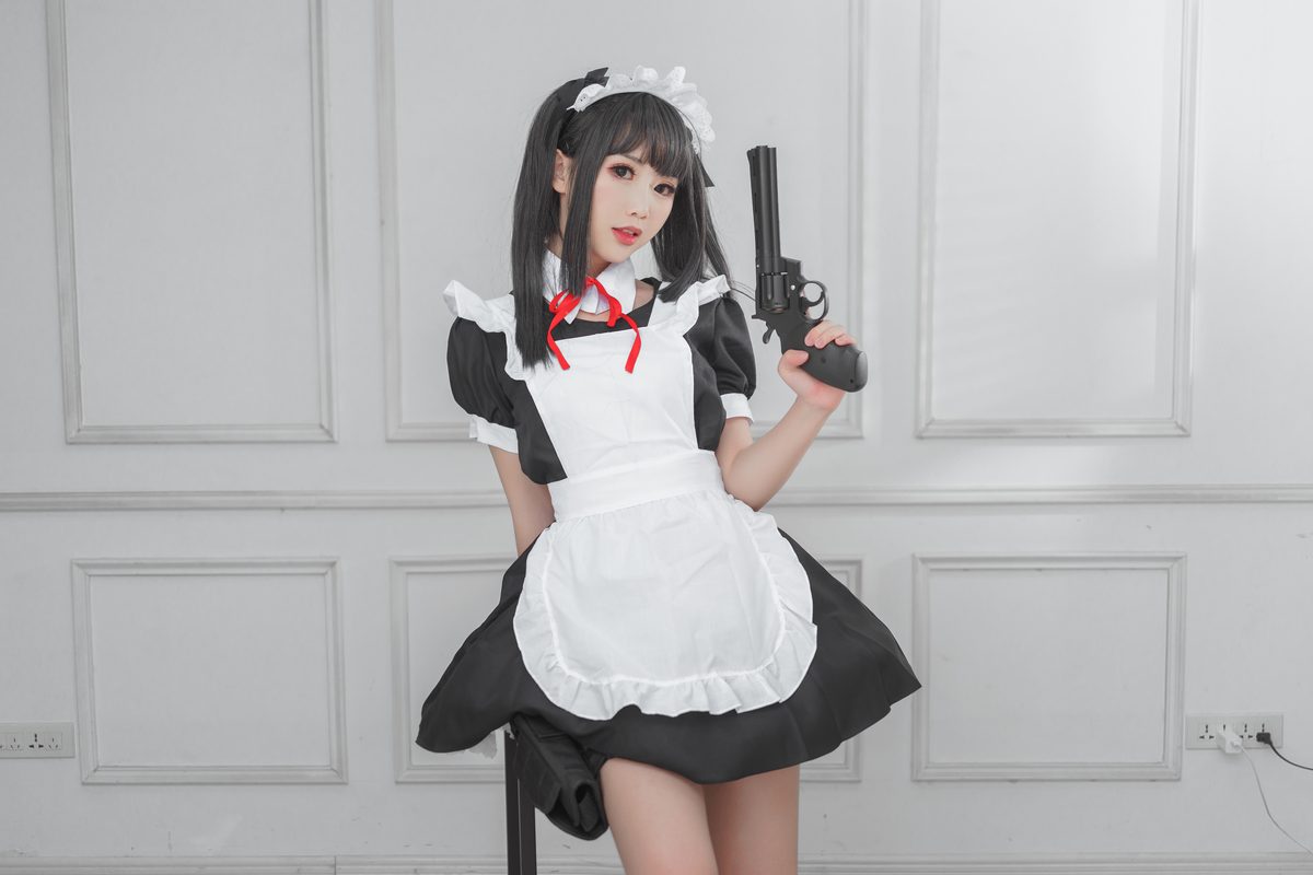 Coser@面饼仙儿 No 067 左轮女仆 0006 8502198083.jpg