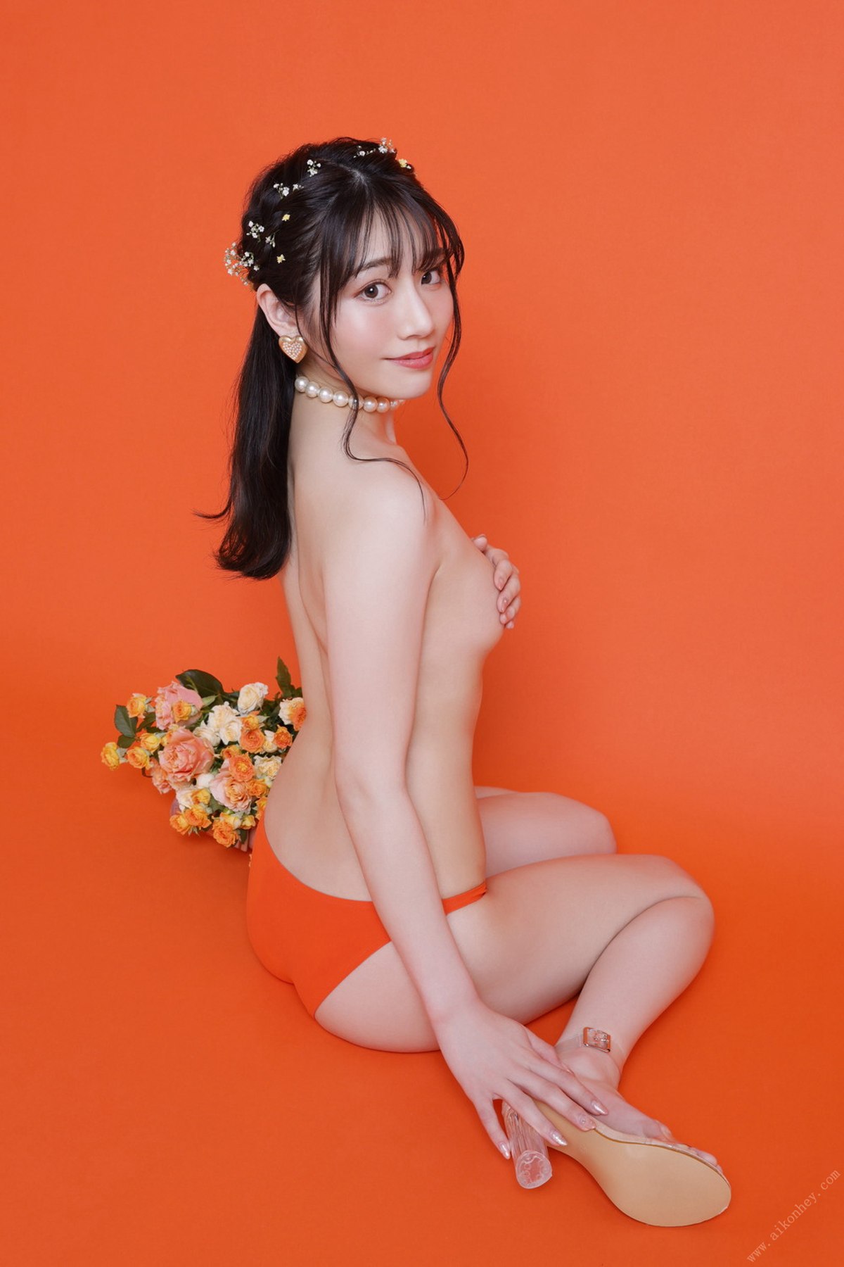 Photobook 2021 06 18 Saika Kawakita 河北彩花 Irodori B 0064 0736614011.jpg