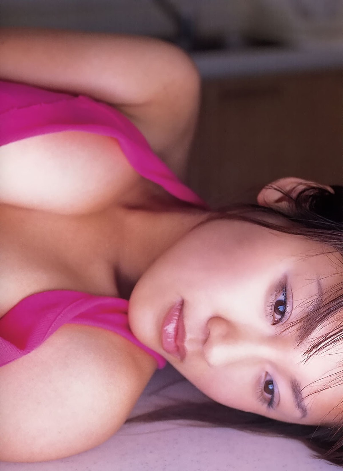 Photobook Kagurazaka Megumi 神楽坂恵 Infinity 0050 0535290918.jpg