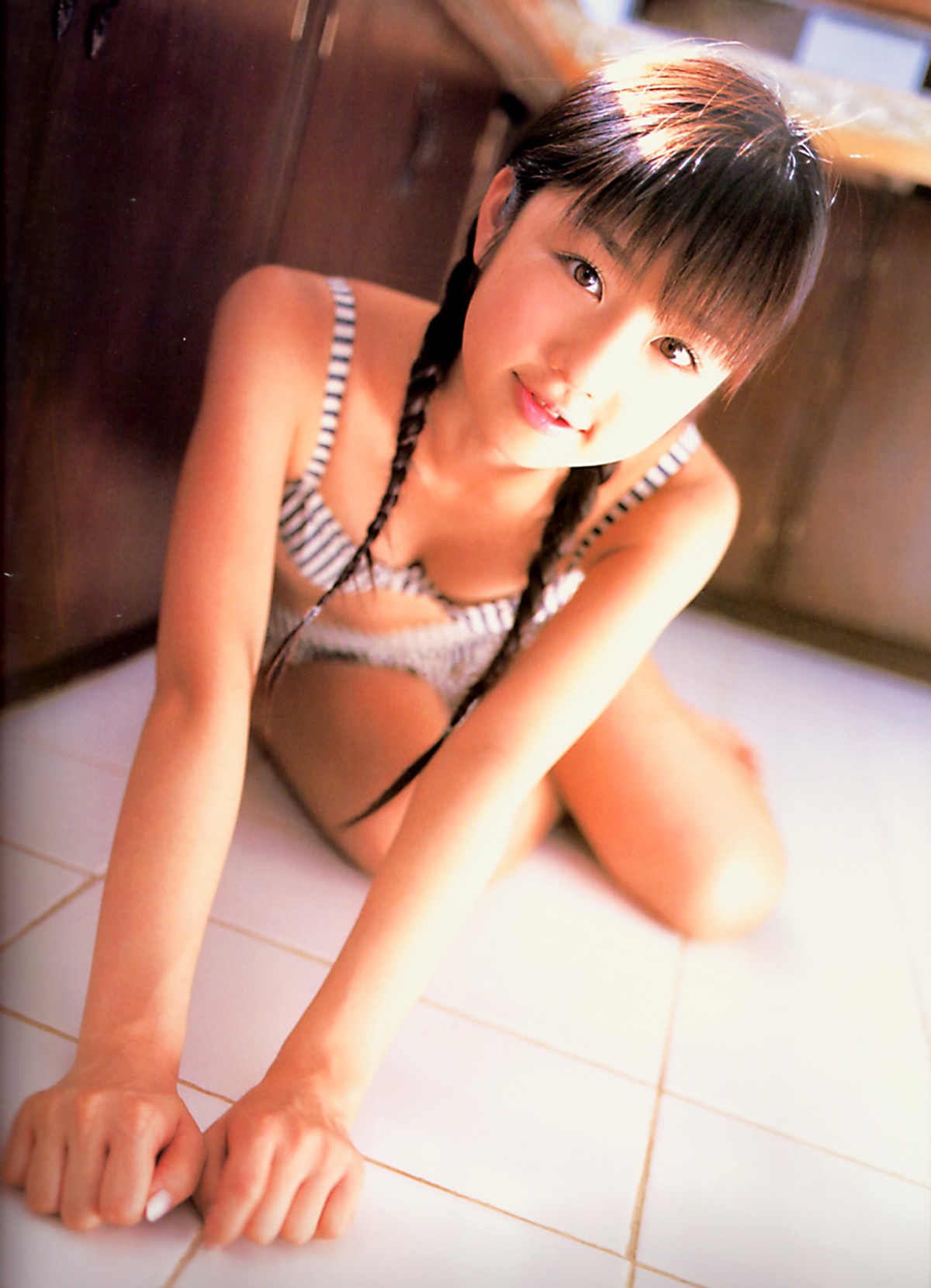 Photobook Yuko Ogura 小倉優子 Yukos Secret Room 0060 9658691608.jpg