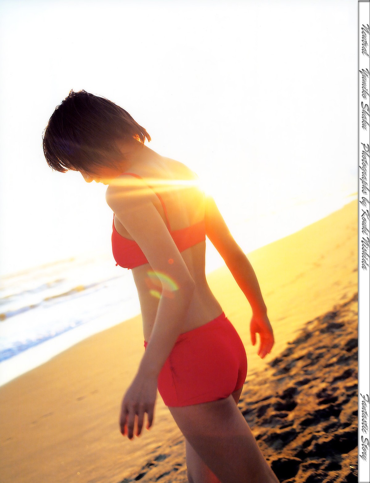 Photobook Yumiko Shaku 釈由美子 Neutral 0009 6404686803.jpg