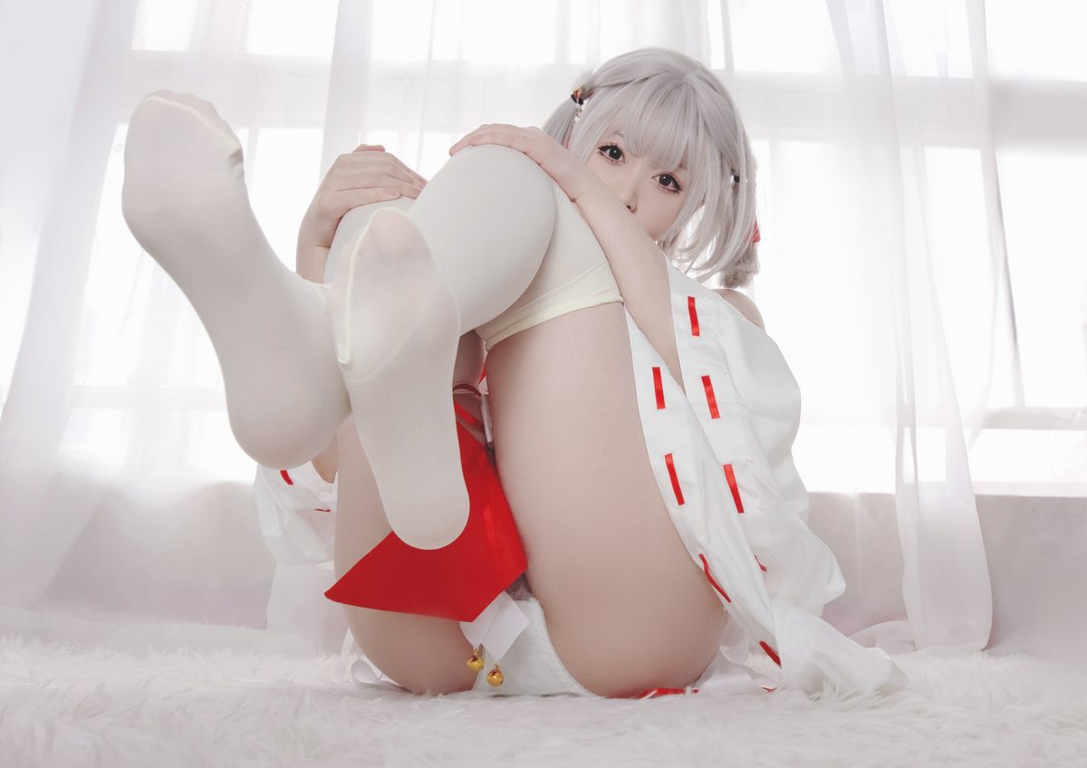 Coser@Asagiriai 愛ちゃん 巫女服自拍 0014 6809897488.jpg