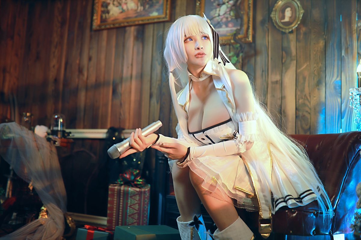 Coser@前羽_rr 碧蓝航线 光辉 0002 4697147789.jpg